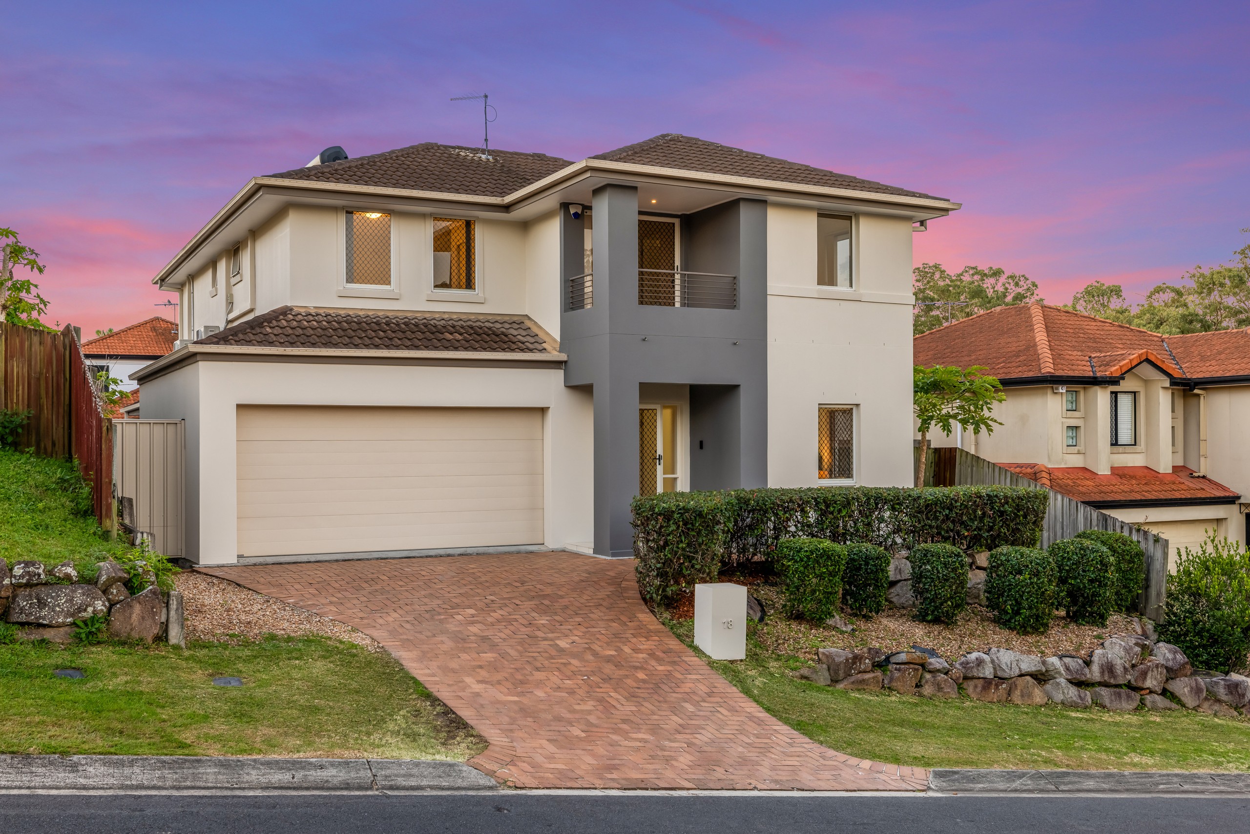 18 Coneybeer Place, Eight Mile Plains, QLD 4113