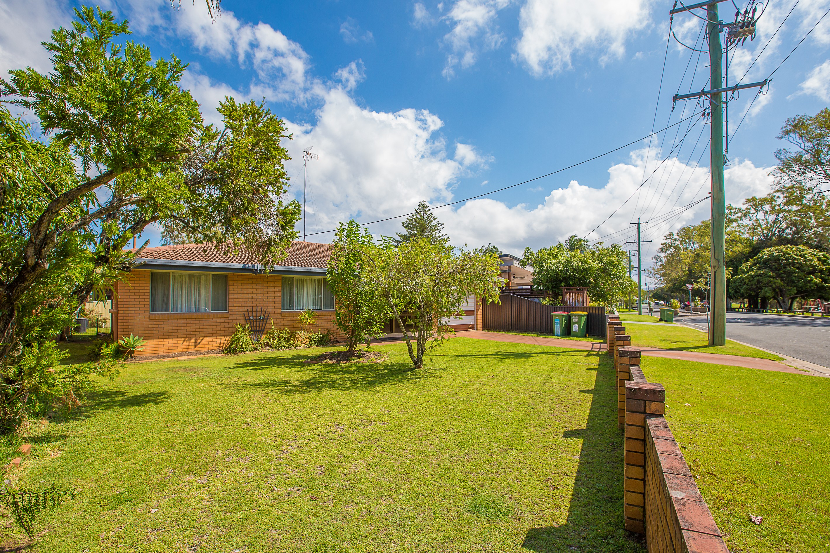 71 The Esplanade, Coombabah, QLD 4216