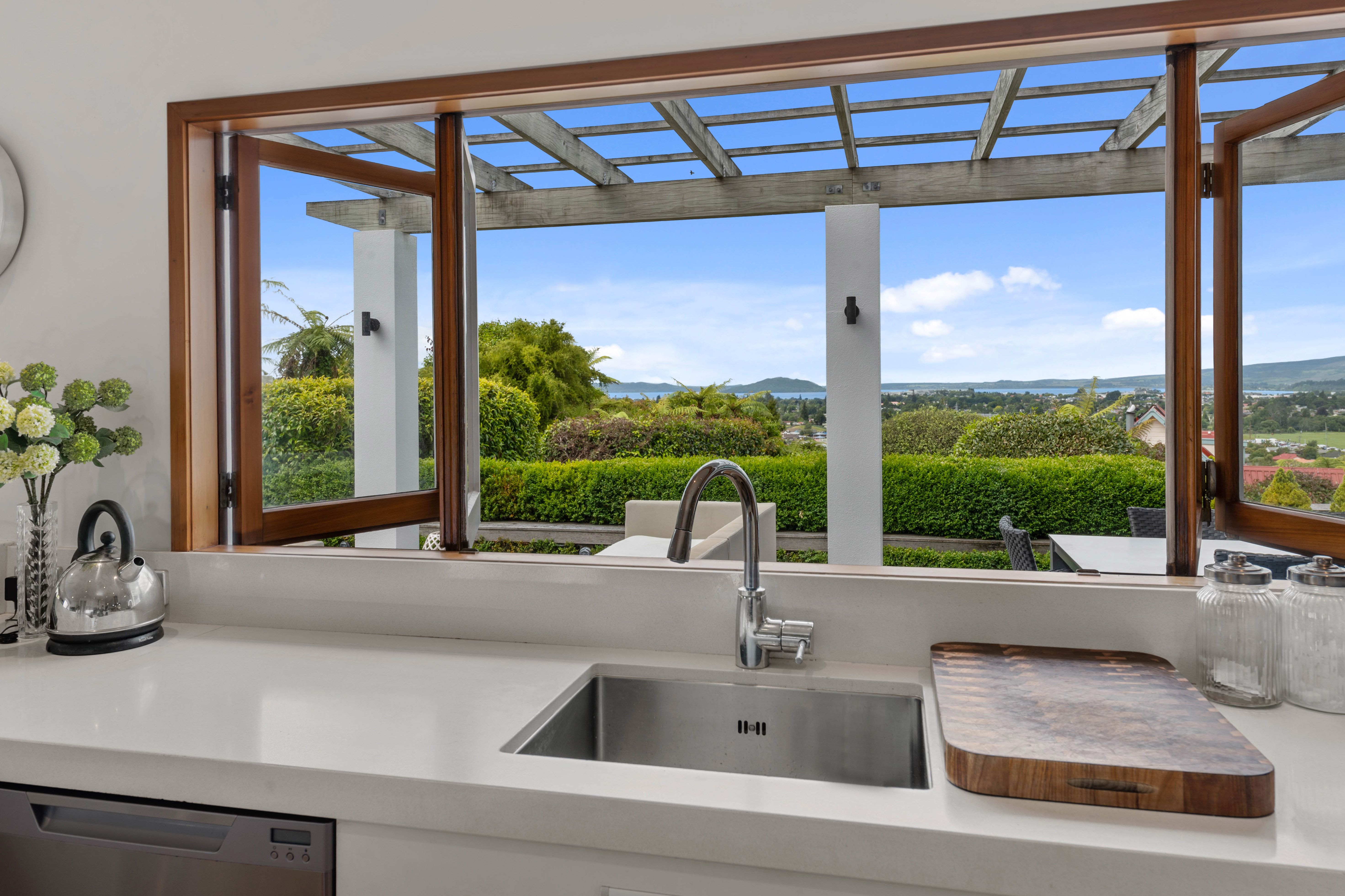 25 Matipo Avenue, Pomare, Rotorua District