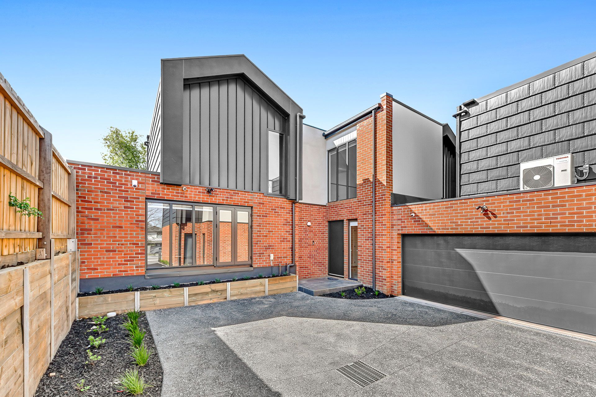1& 2/397 Waverley Road — photo from Ray White Judd White Group - Glen Waverley