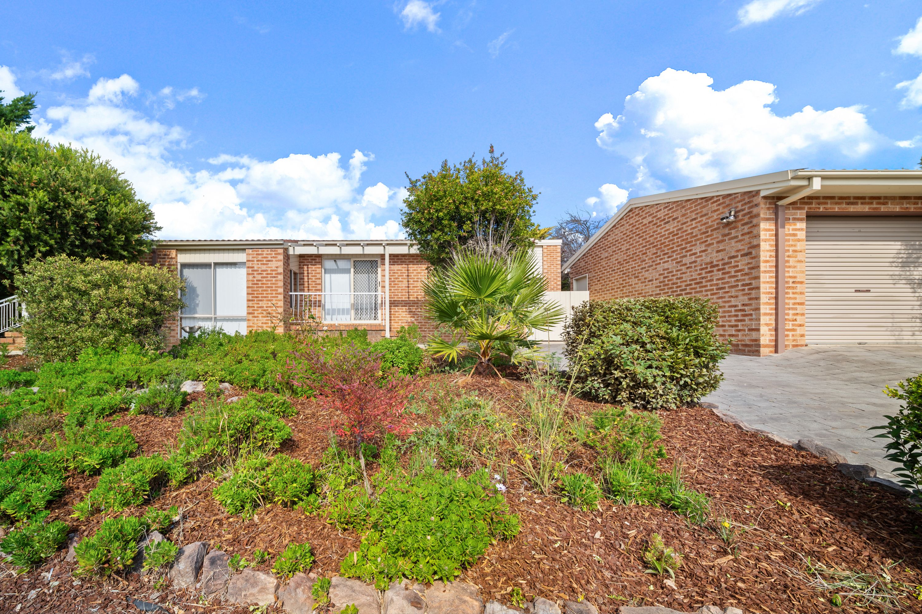 15 Stroud Place, Florey ACT 2615