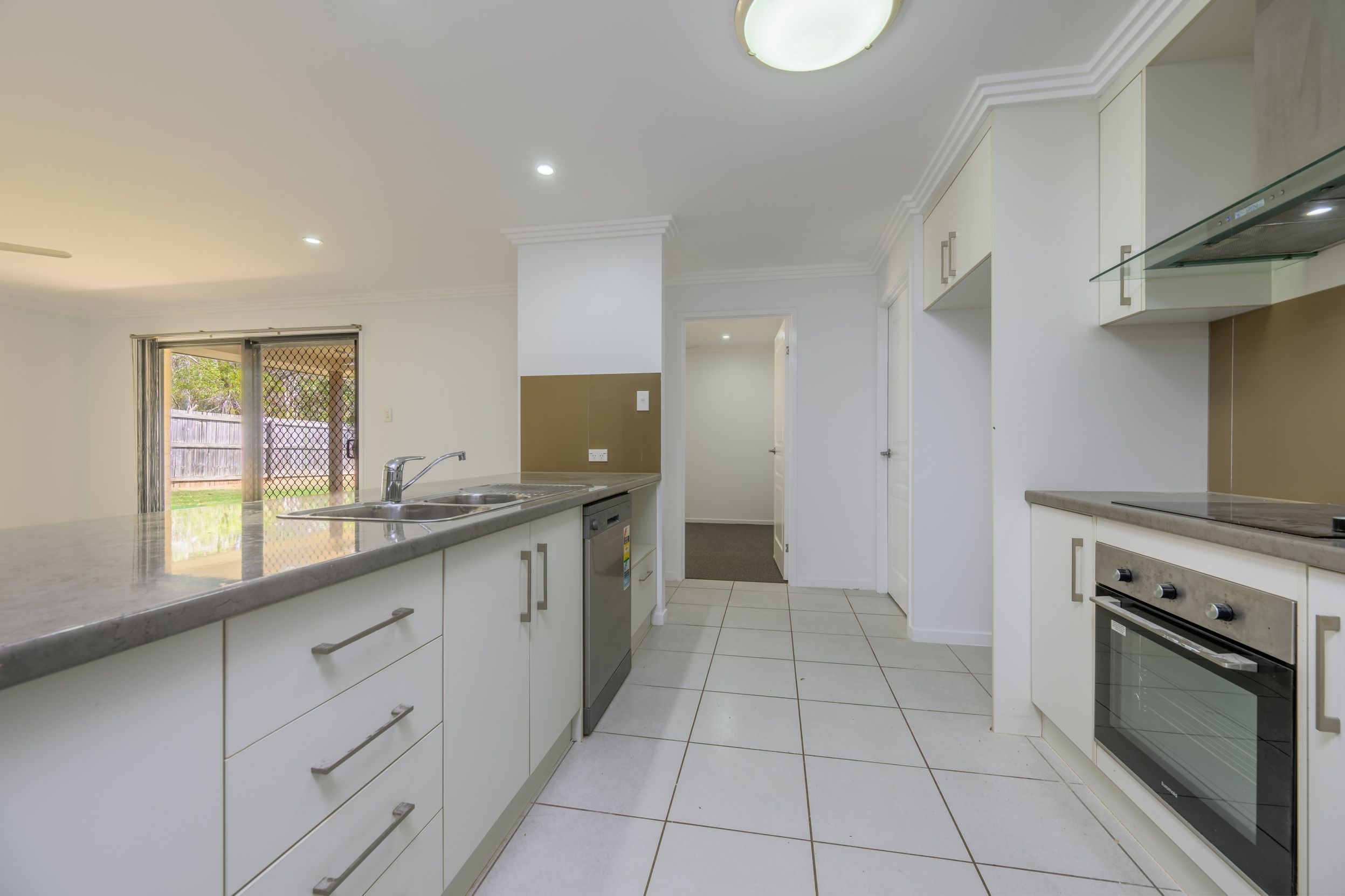23 Deveney Drive — photo 5 of 16