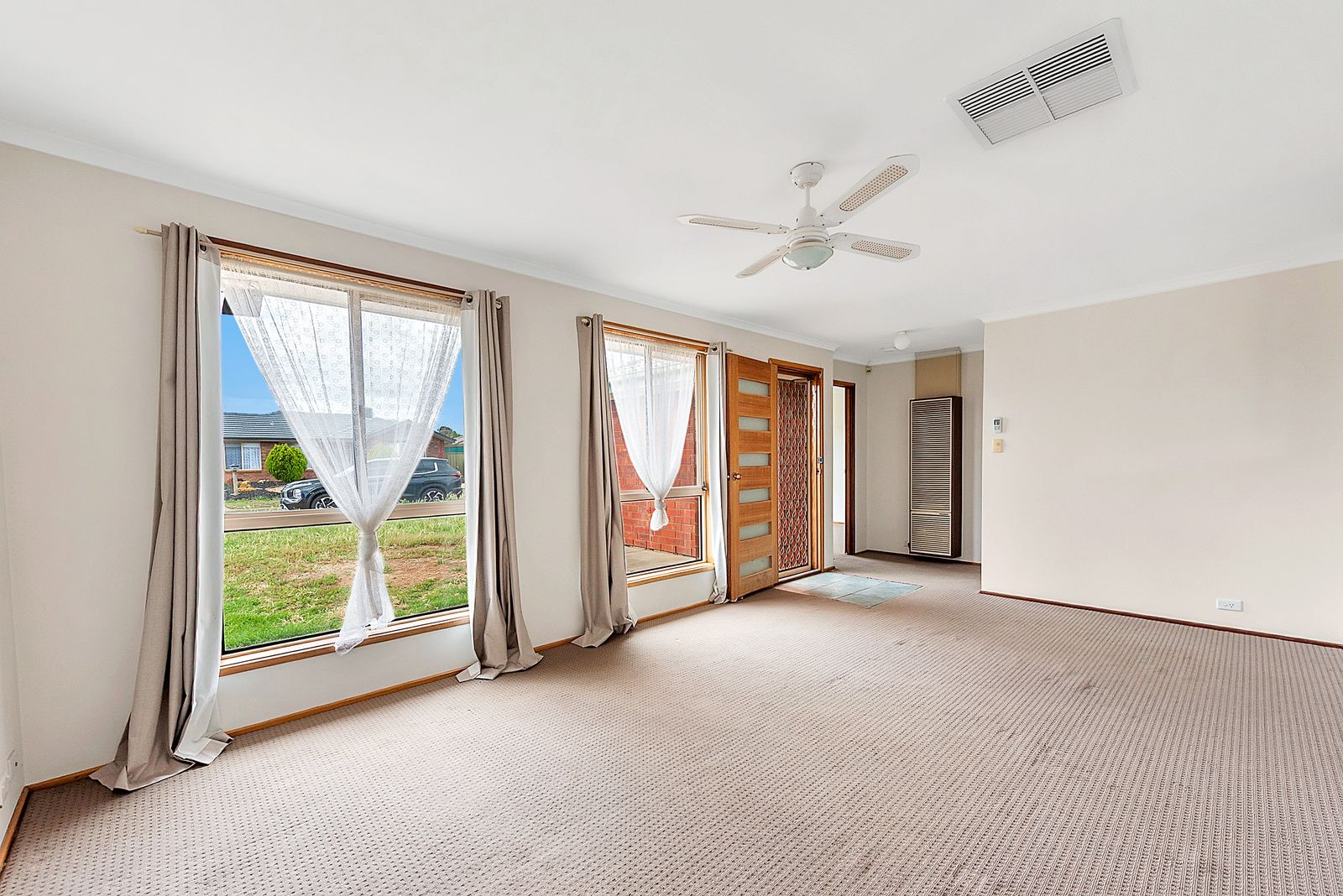 4 Mclean Court — photo 2 of 12