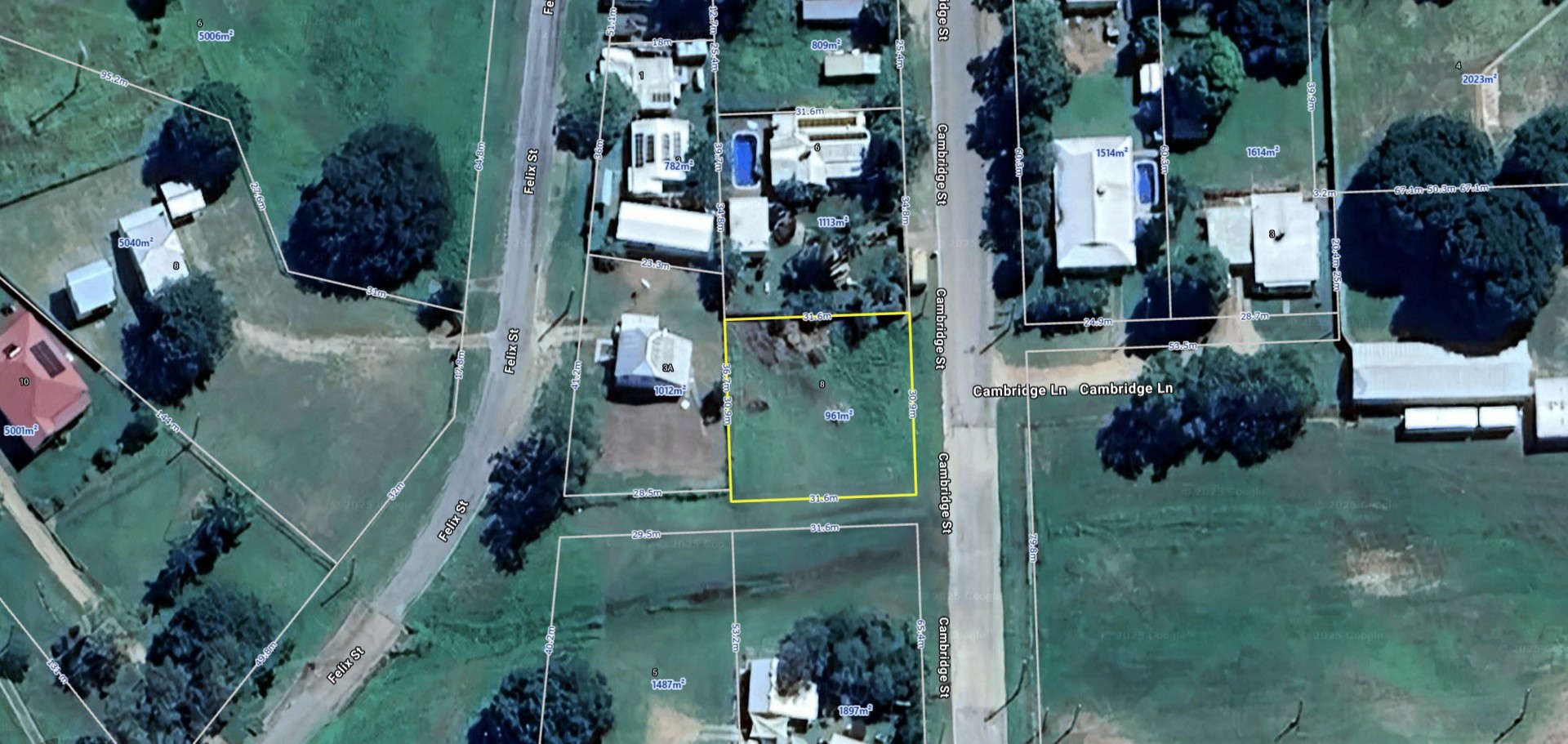 8 Cambridge Street, Richmond Hill, QLD 4820