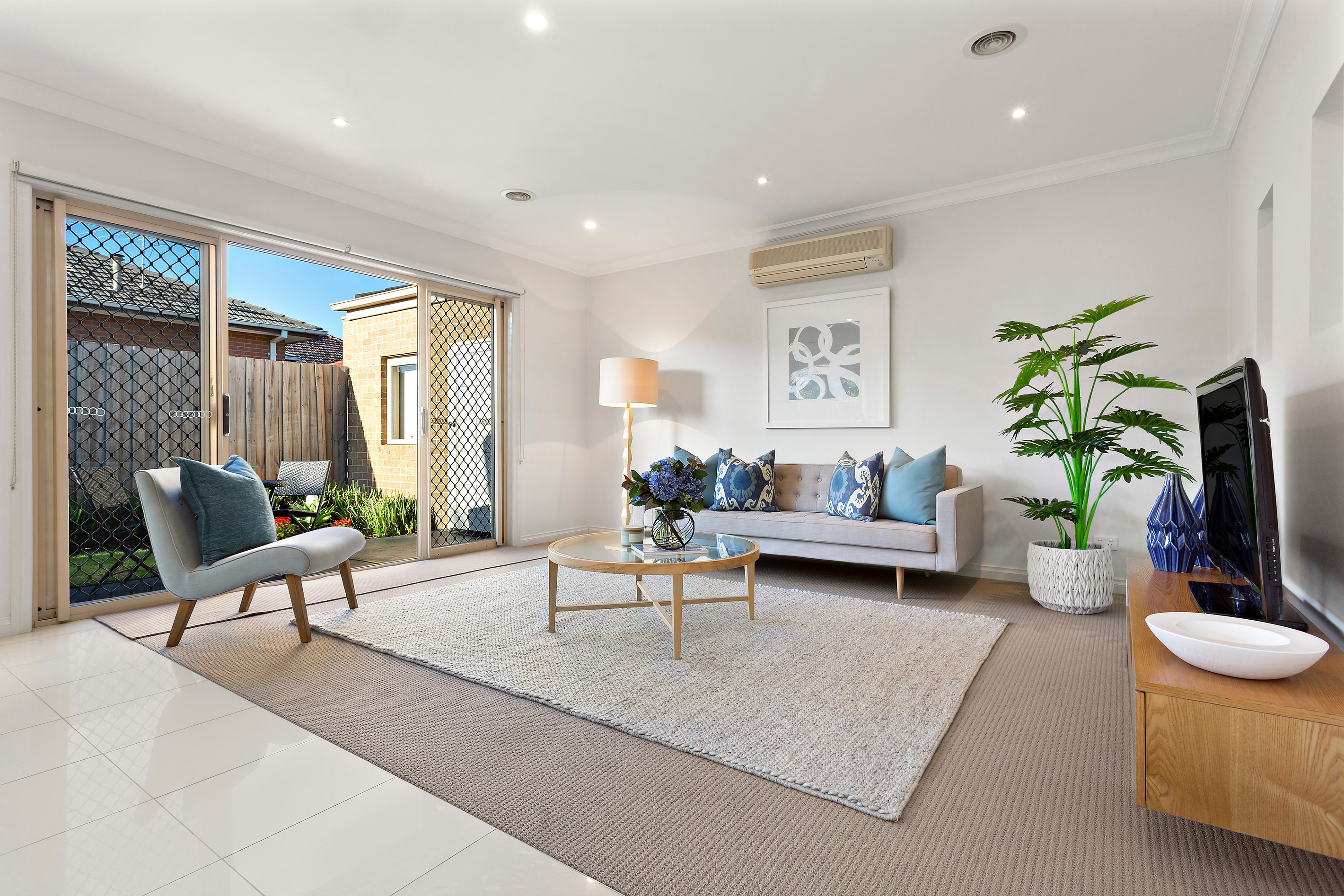 2/33 Gordon Avenue, Oakleigh East, VIC 3166