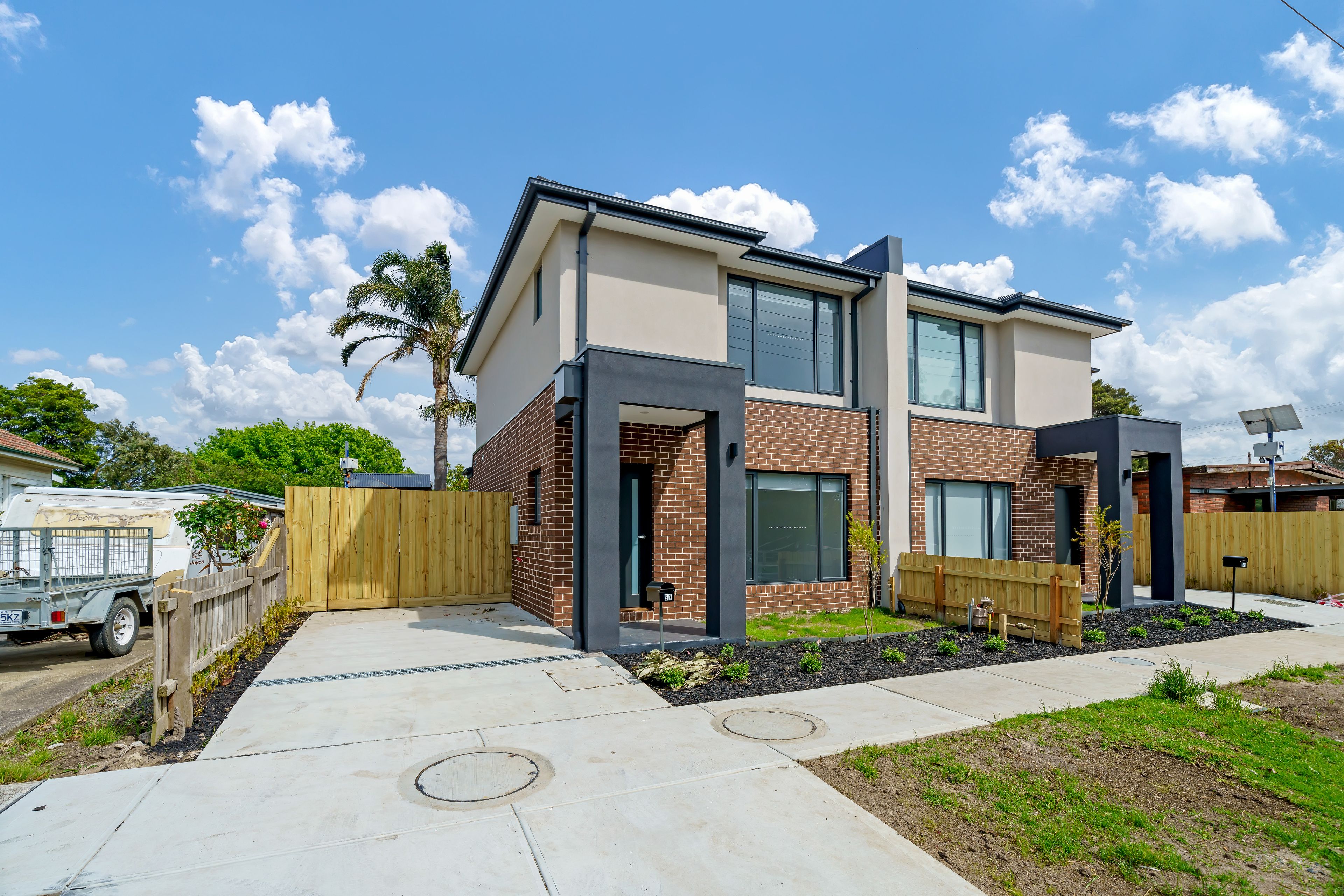 27 McLaren Avenue, Cranbourne, VIC 3977
