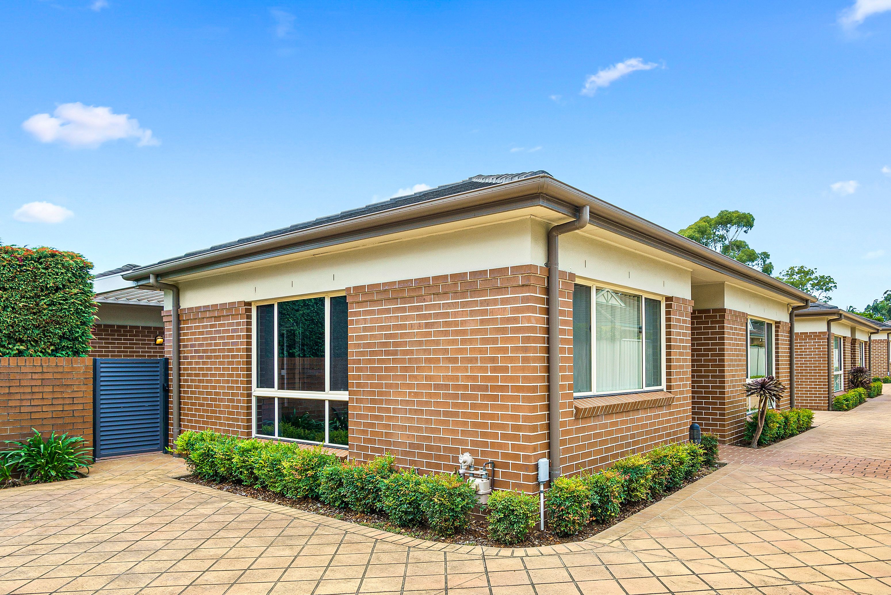 94 Belmore Road, Peakhurst NSW 2210