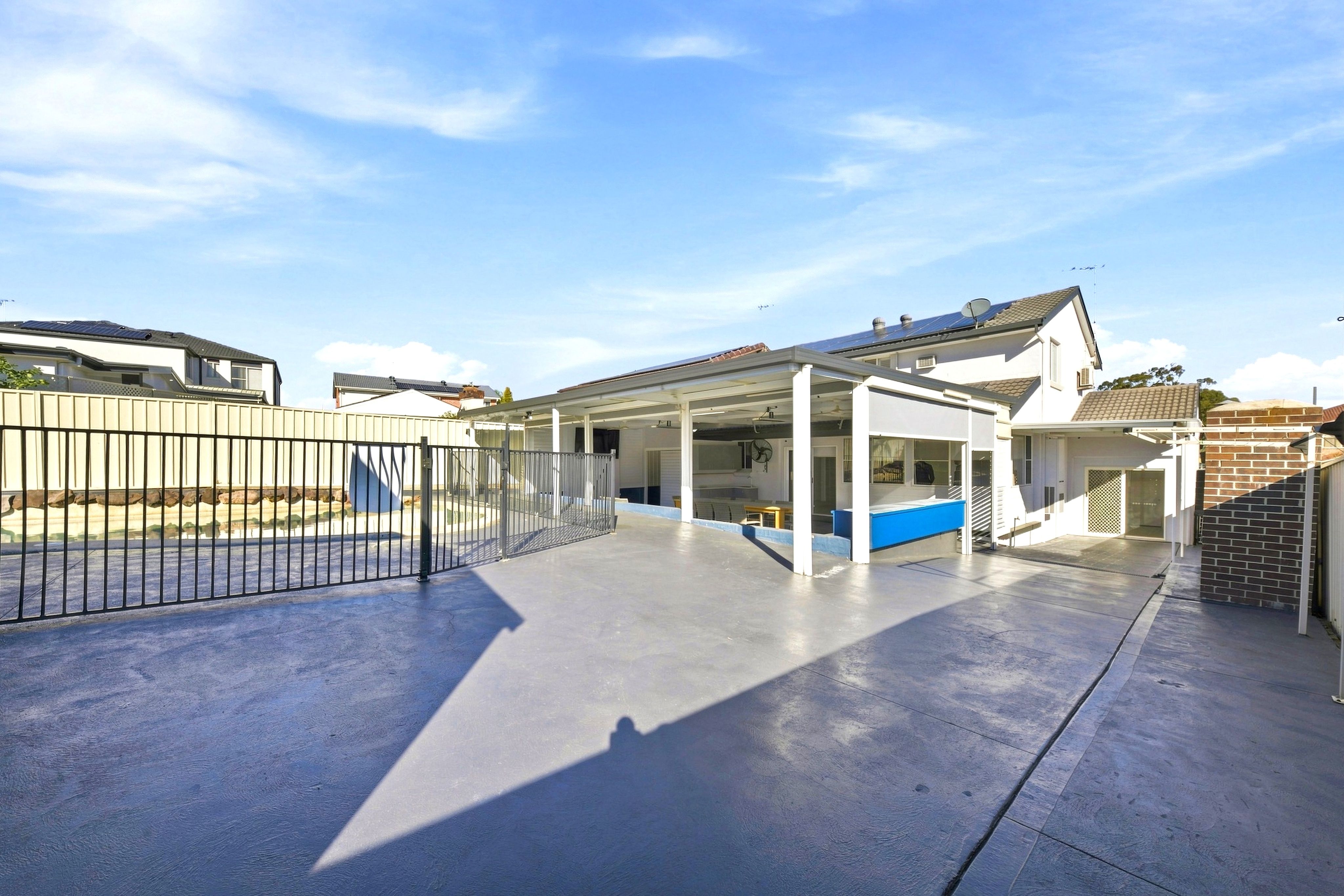 18 Alamein Road — photo 15 of 19
