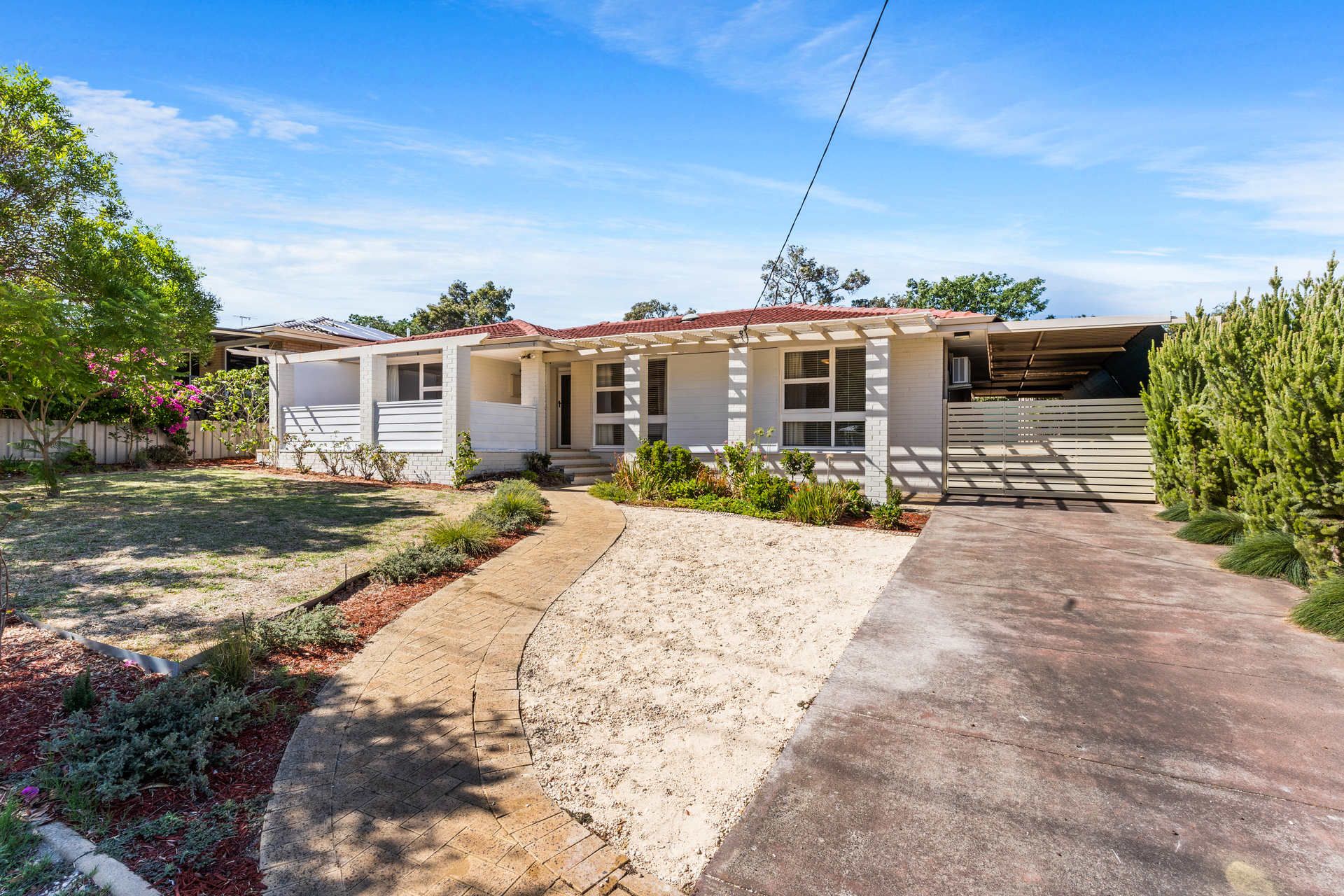 21 Phillip Grove, Kalamunda WA 6076