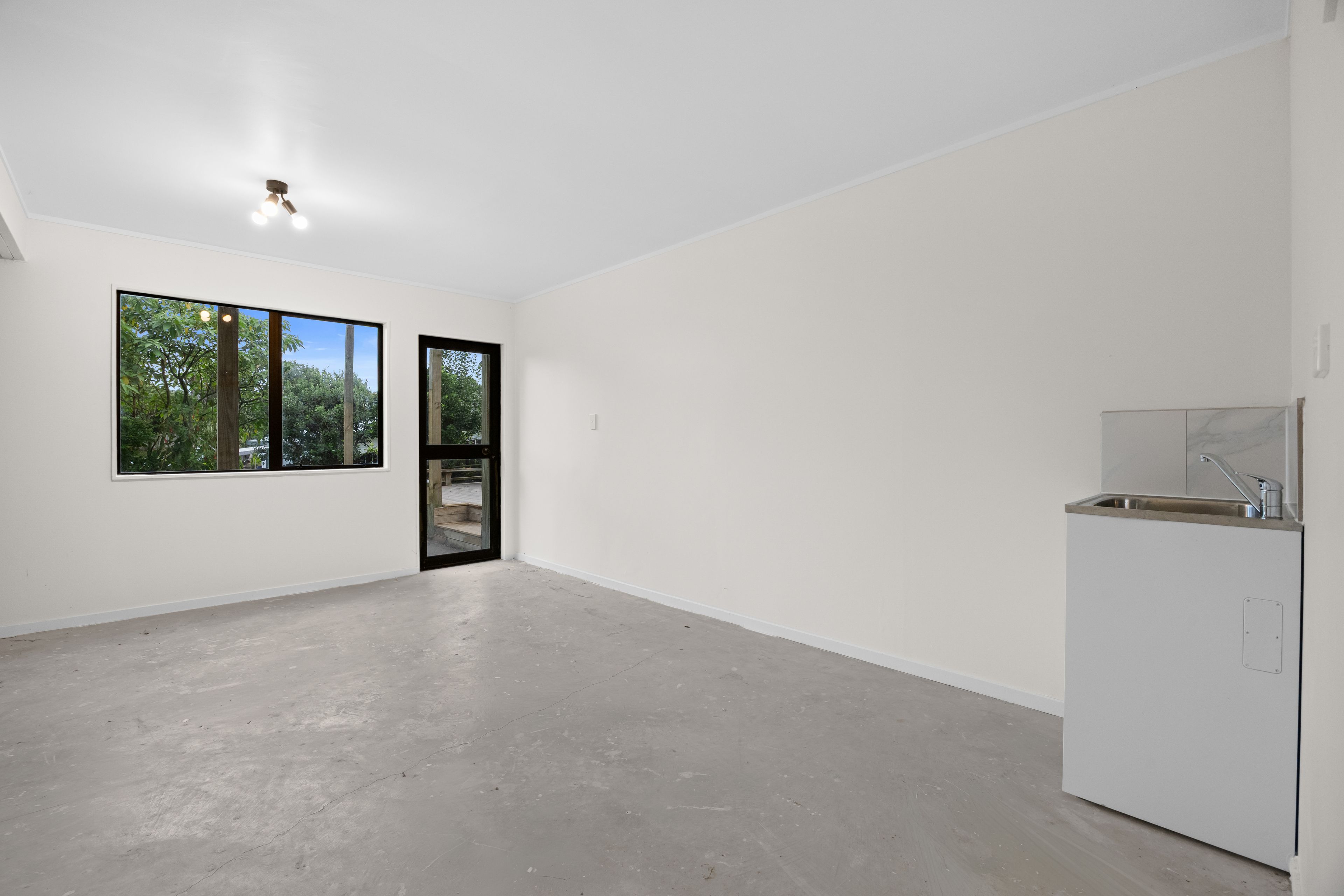 30 Aldern Road, Massey, Waitakere City