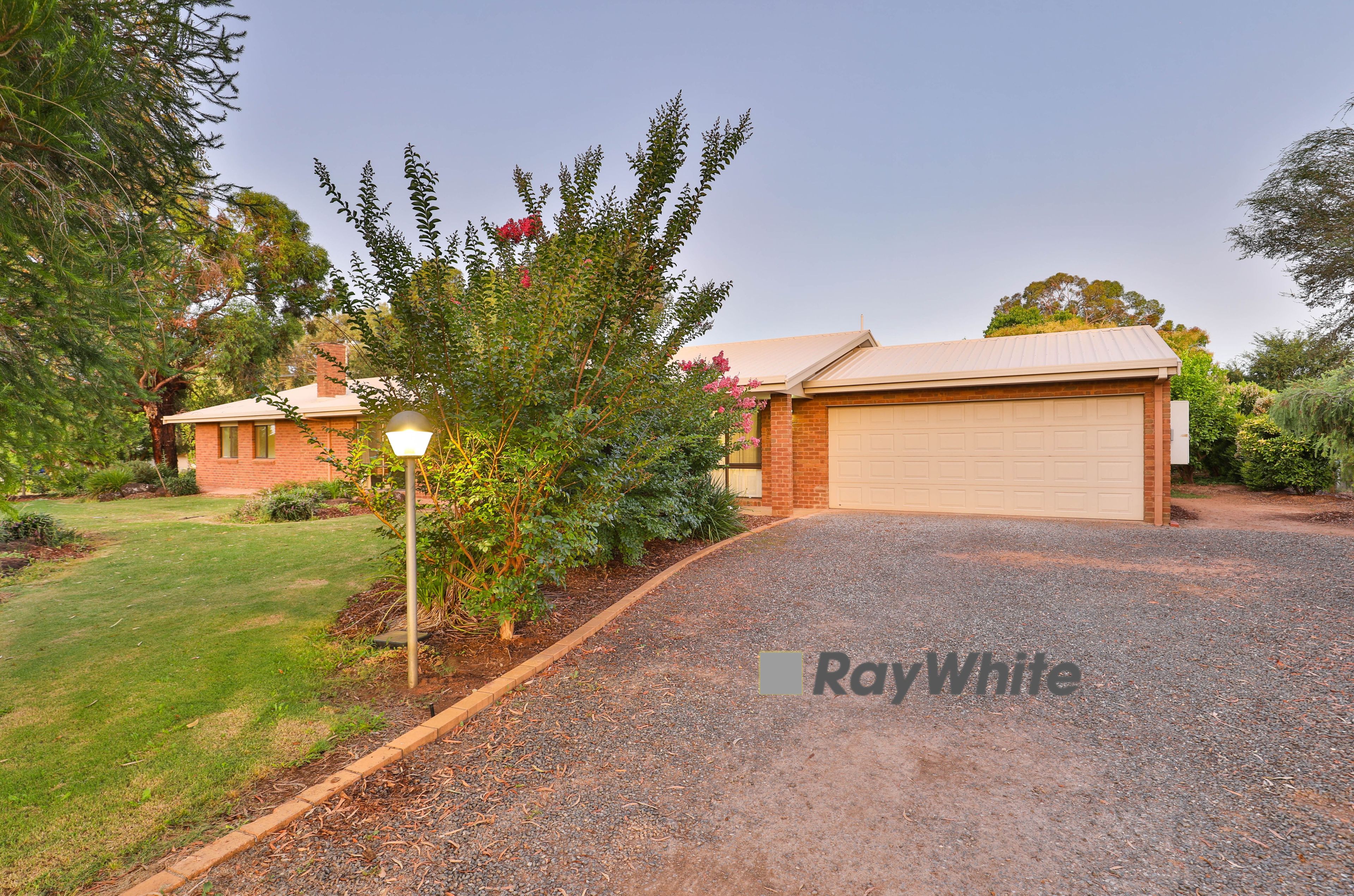 761 Cureton Avenue, Nichols Point, VIC 3501 Sold House Ray White