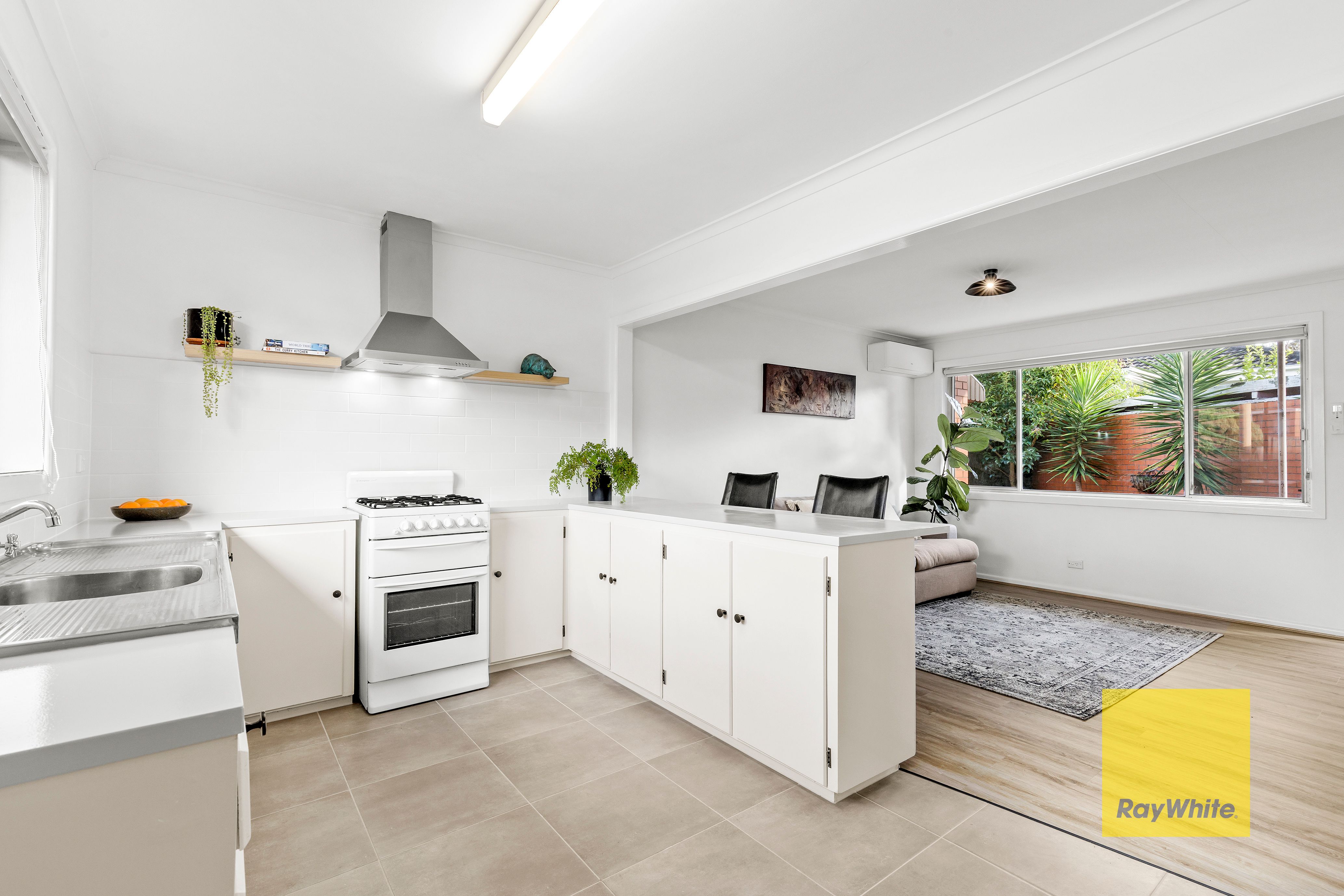 1 Ferndale Parade, Highton VIC 3216