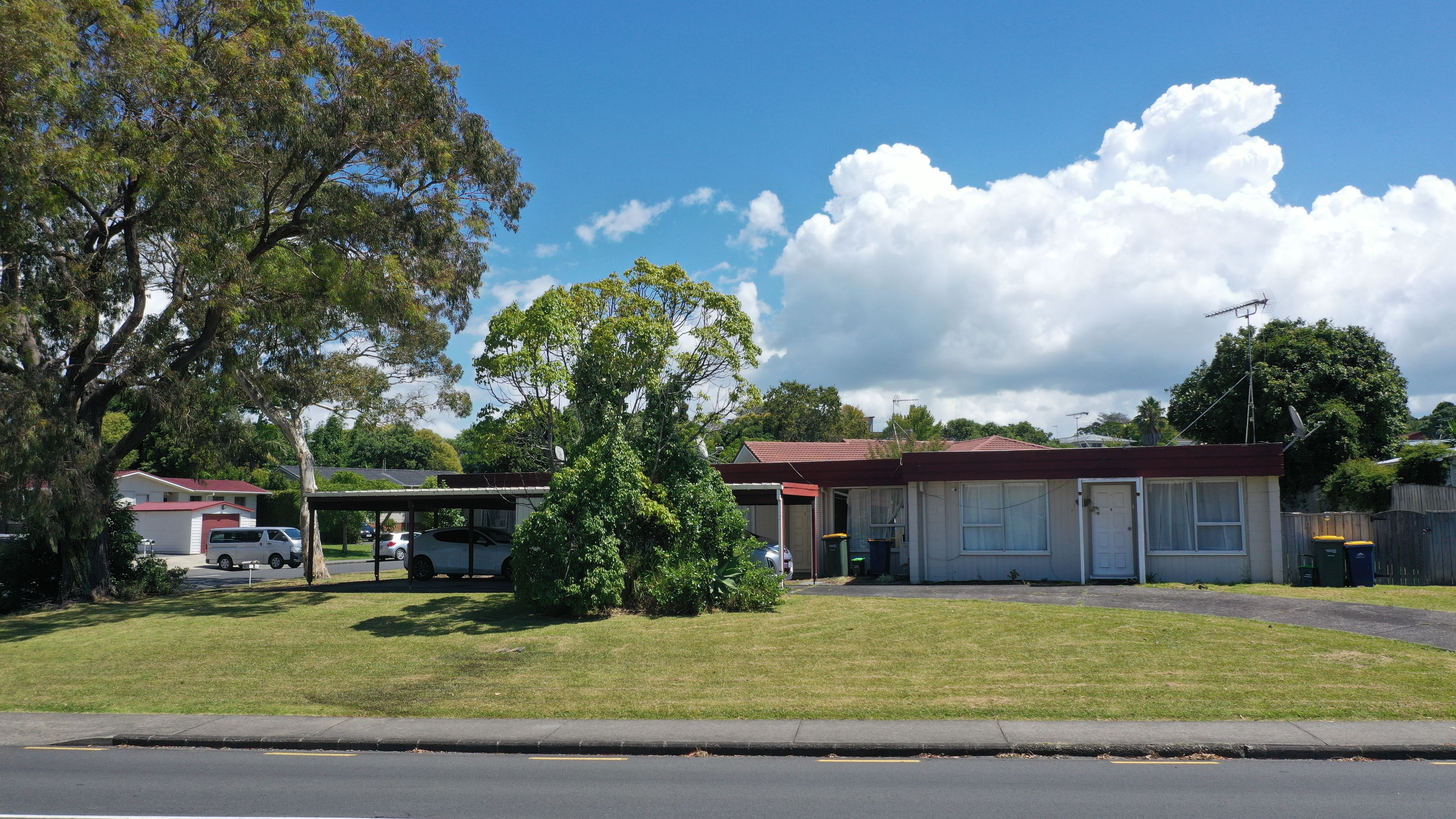 109 Sycamore Drive, Sunnynook, North Shore City