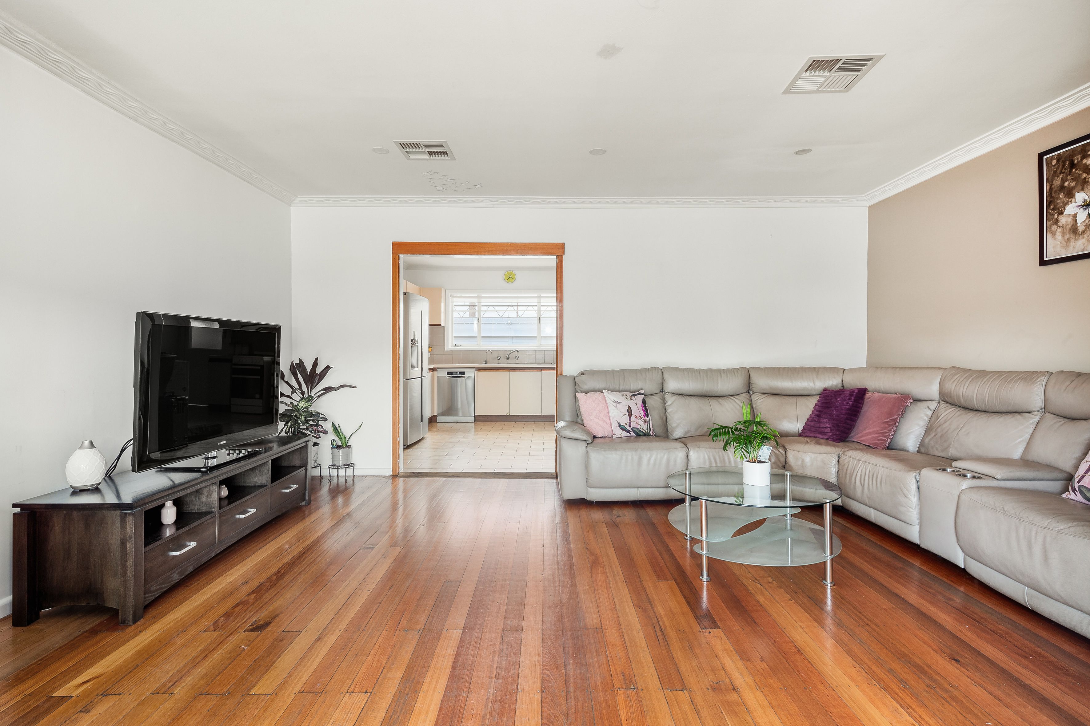 45 Stawell Street — photo 3 of 12