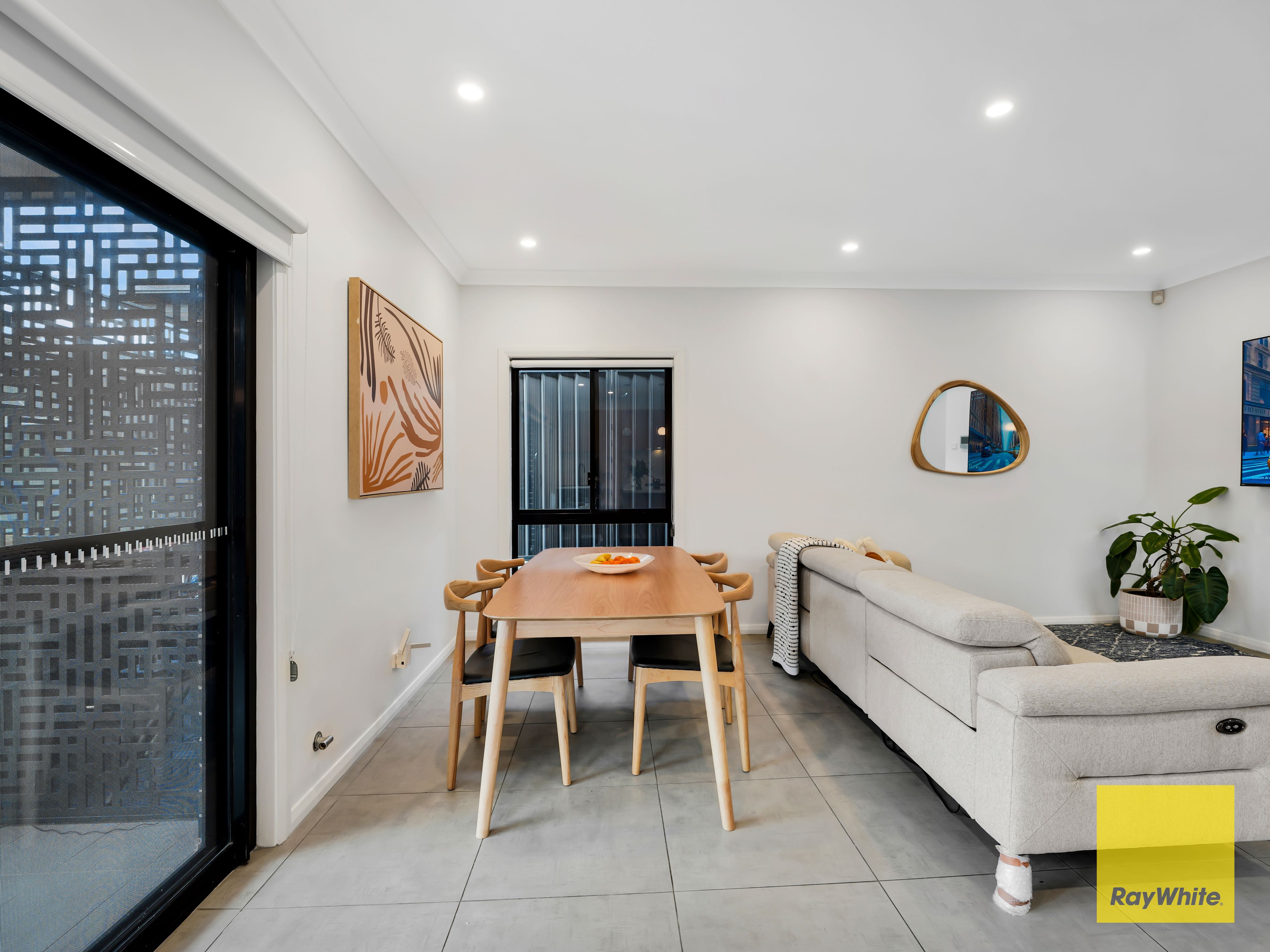 4 Trust Road — photo 5 of 13