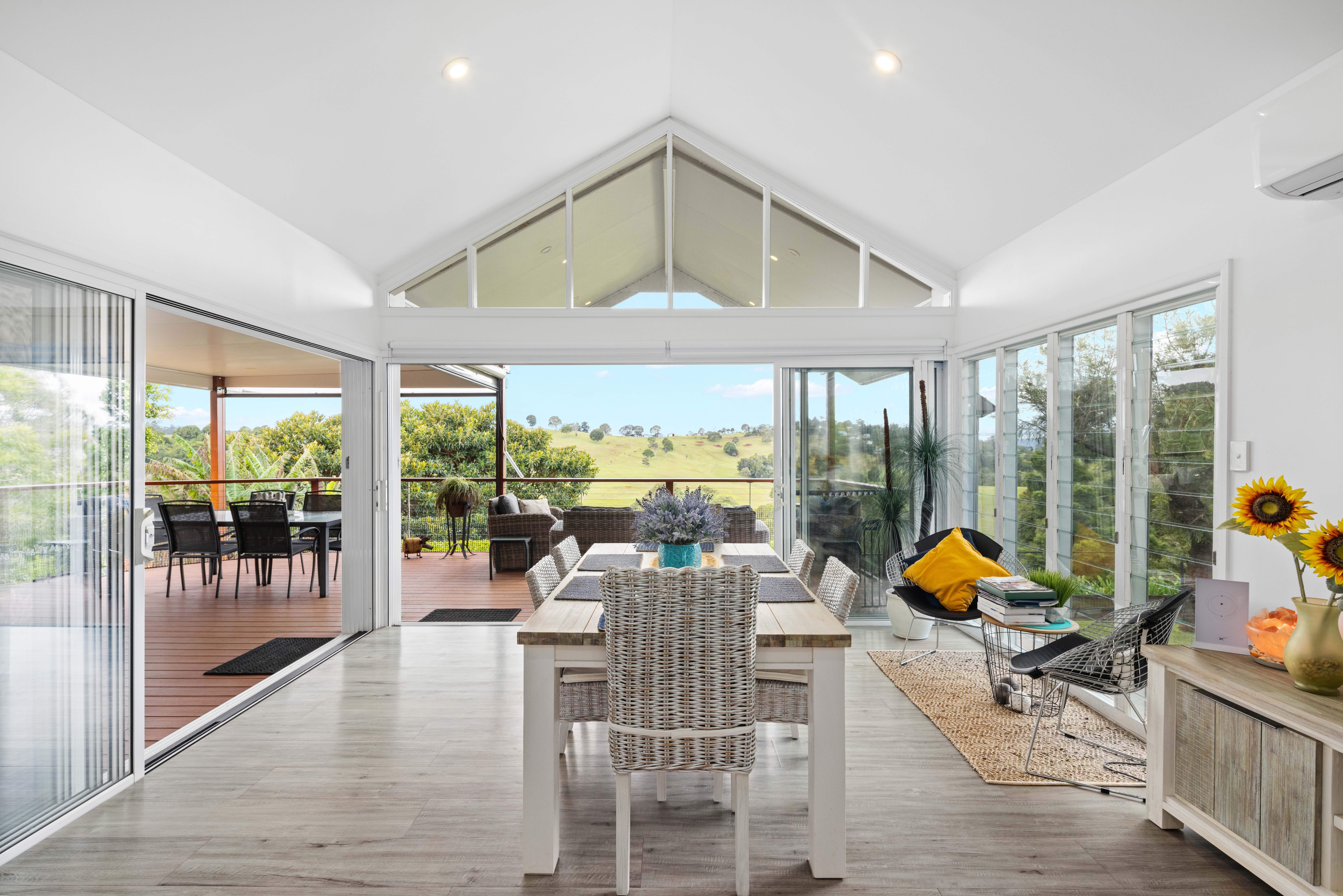 84-88 Doncaster Drive — photo from Ray White Canungra