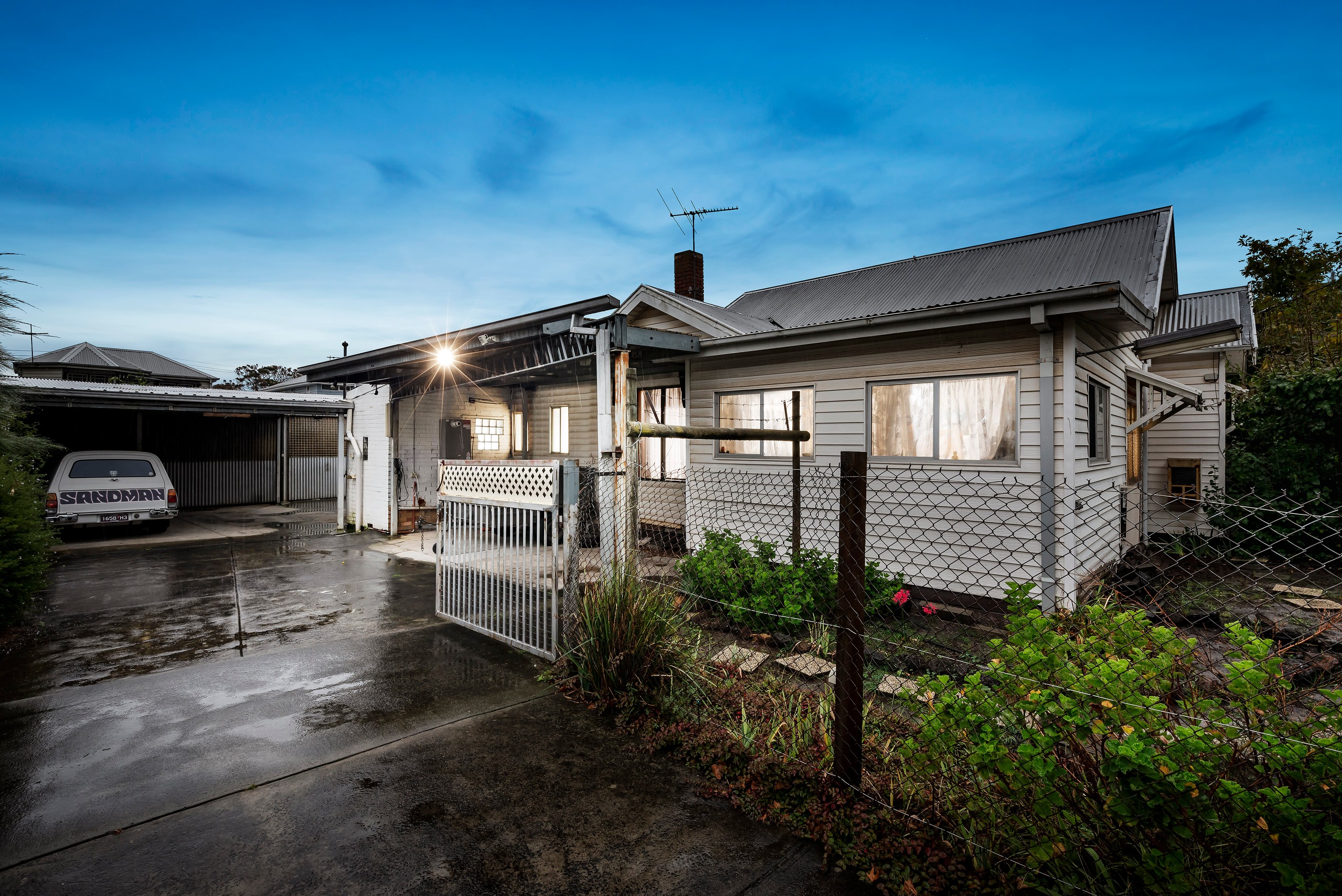 5 Downing Street, Oakleigh, VIC 3166