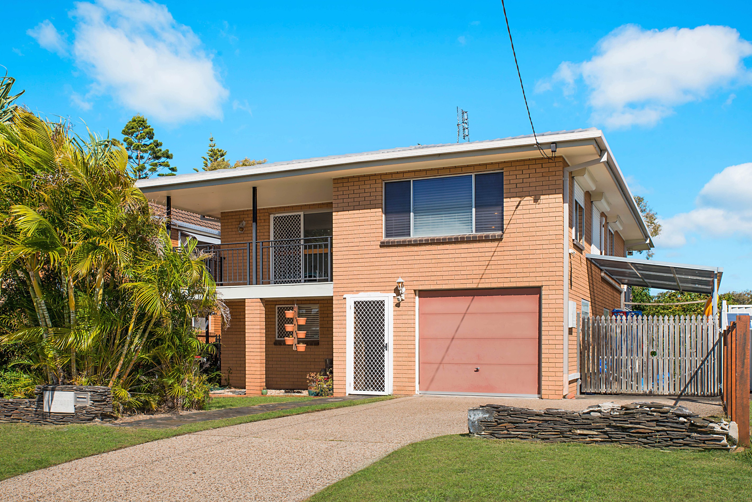 14 Drake Street, Golden Beach, QLD 4551