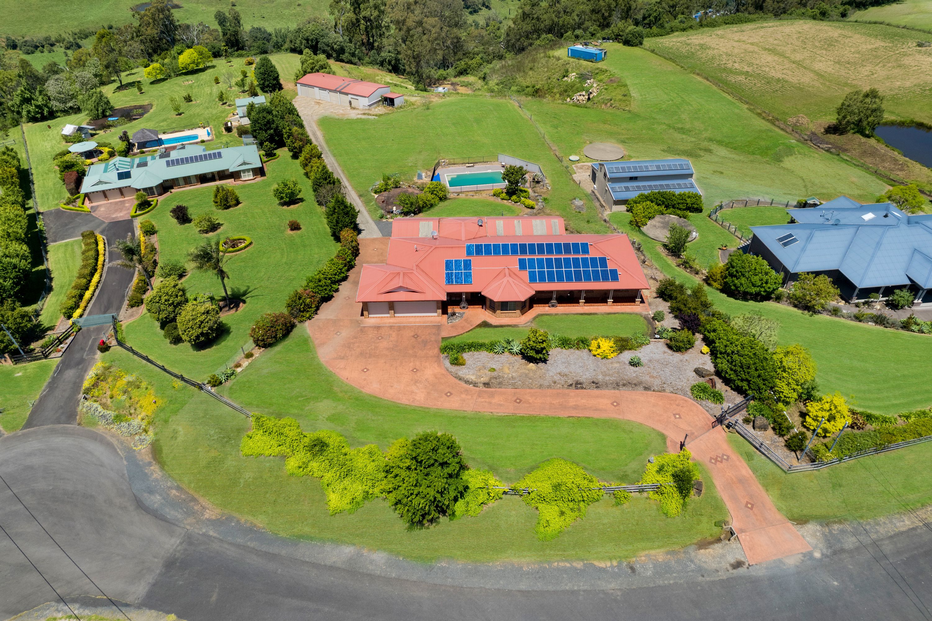 4 Thomas Place, Razorback, NSW 2571