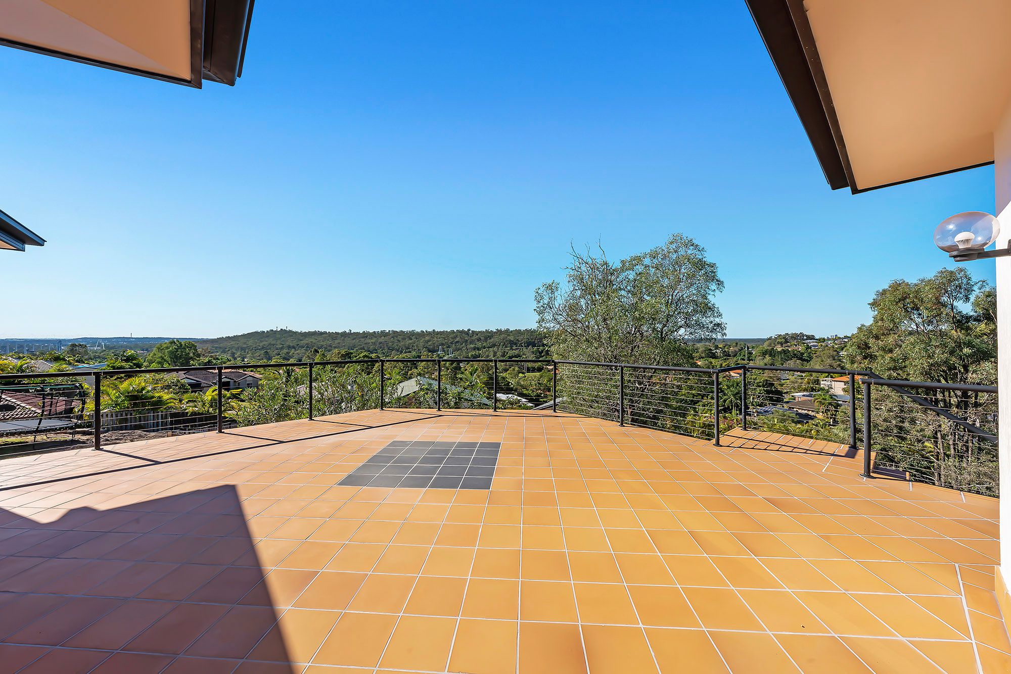 6 Mitaro Rise, Pacific Pines, QLD 4211