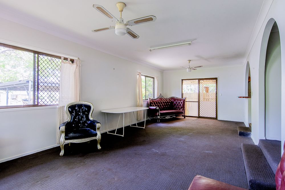 22 Carol Avenue, Springwood, QLD 4127