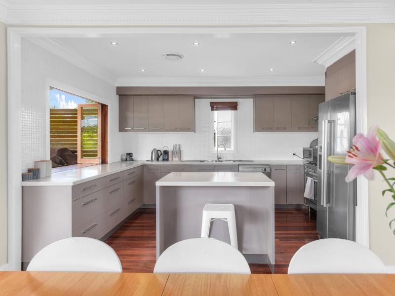 55 Lindsay Street, Ashgrove, QLD 4060
