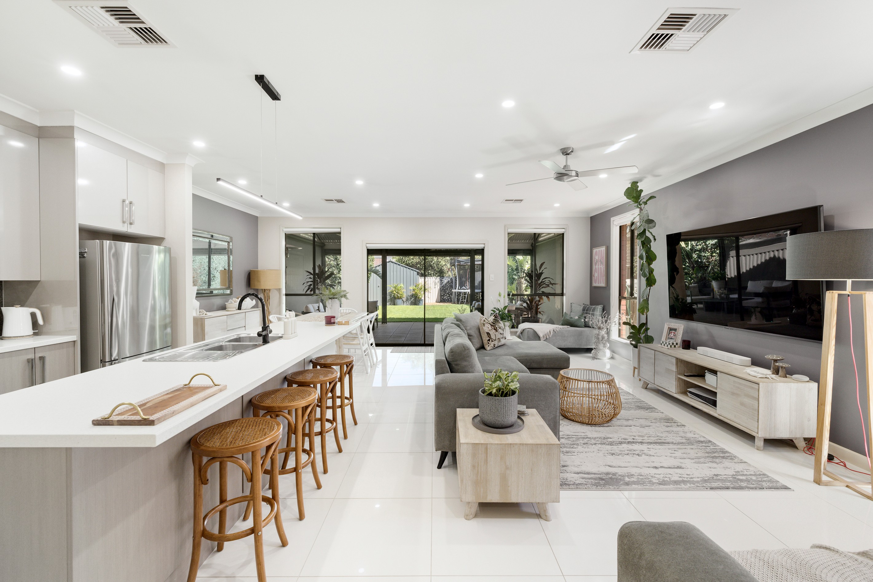 10A Selkirk Avenue, Seaton, SA 5023