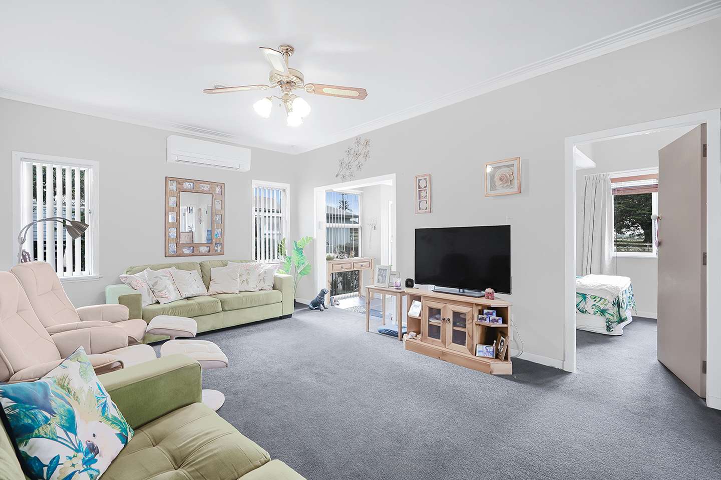 451 Mangateparu Loop Road photo 8