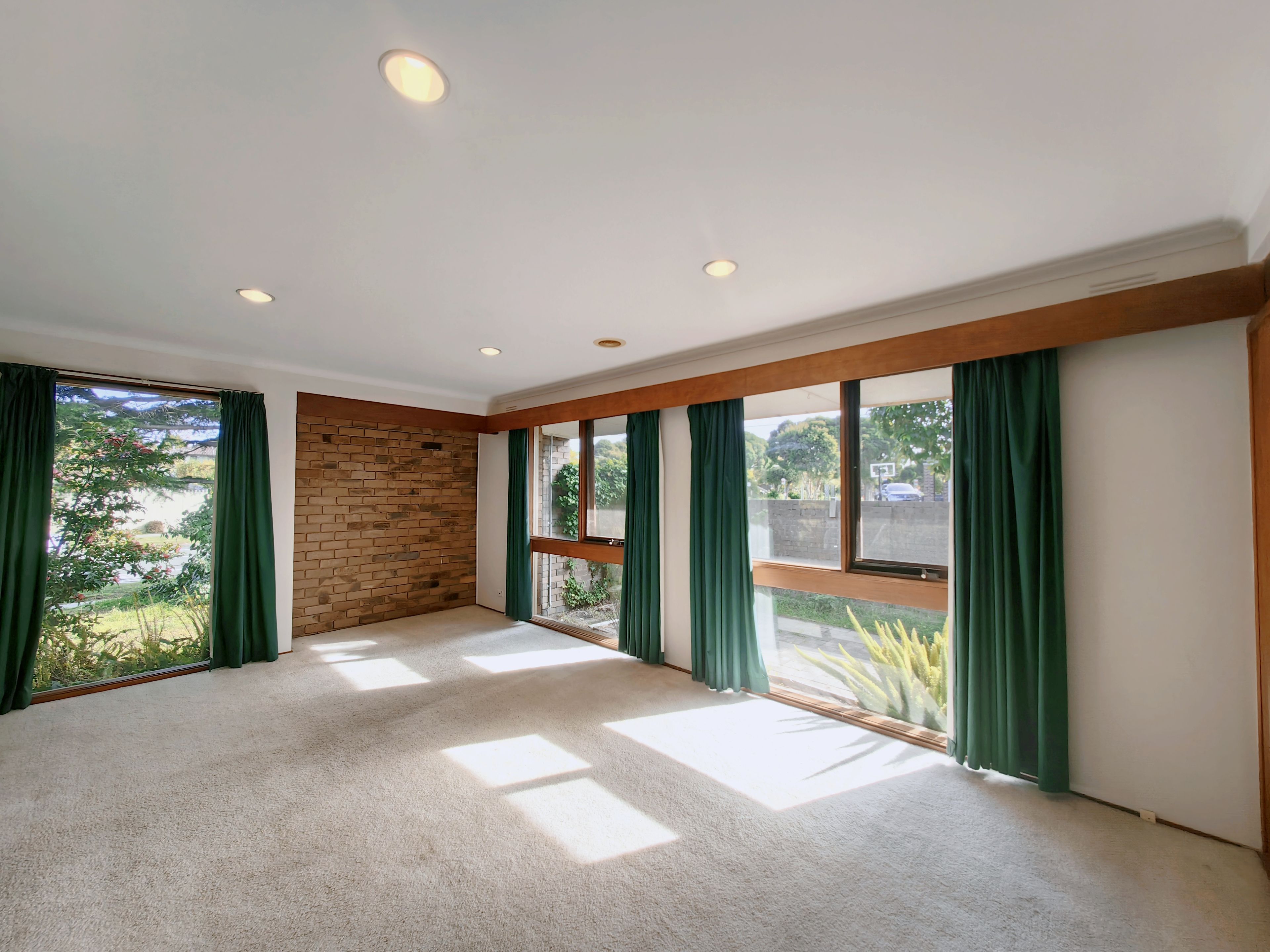 38 Cootamundra Drive, Wheelers Hill, VIC 3150