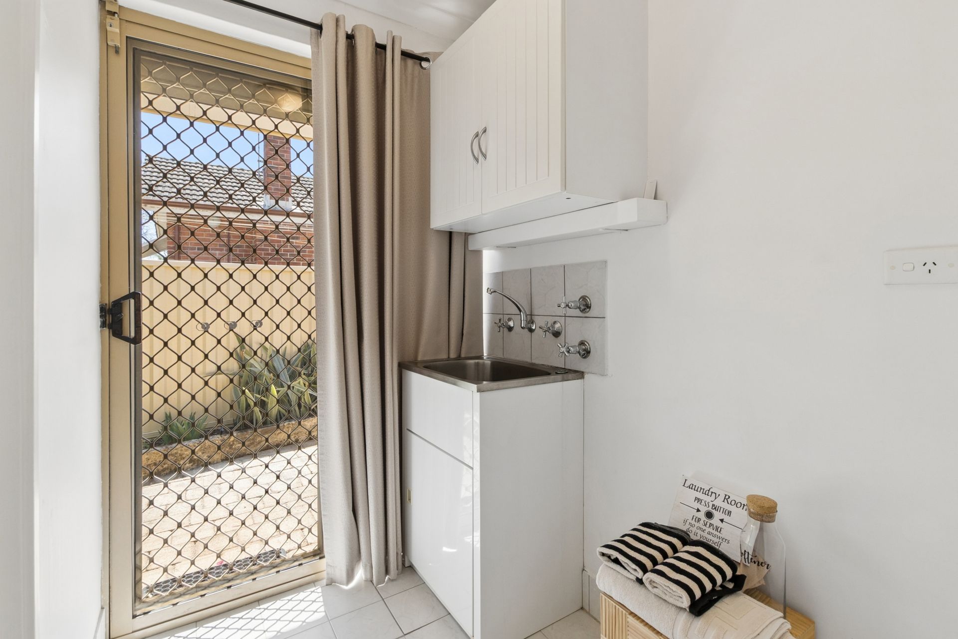 241 Belgravia Street — photo 24 of 30