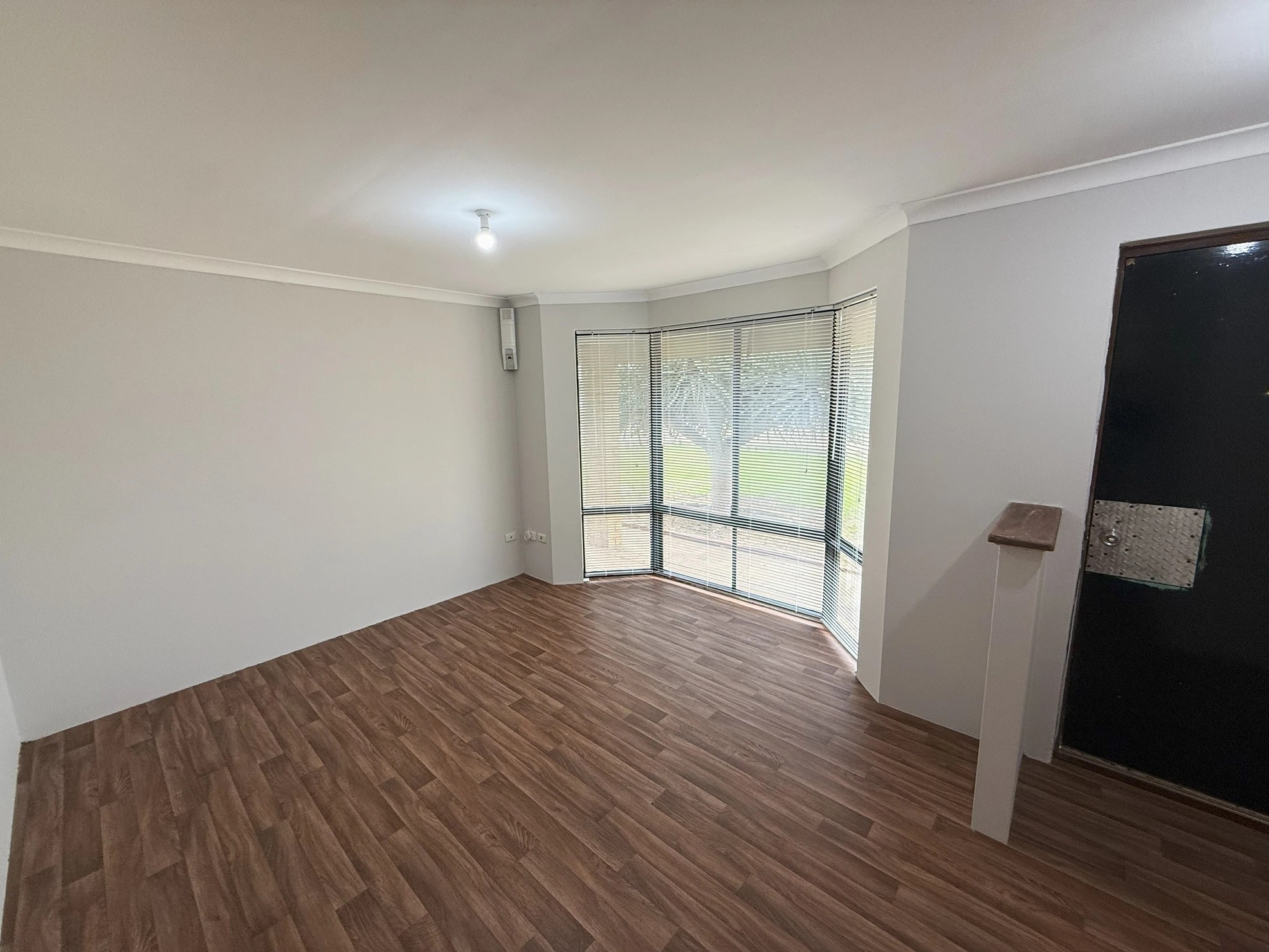 1 Boaz Street, Karloo, WA 6530