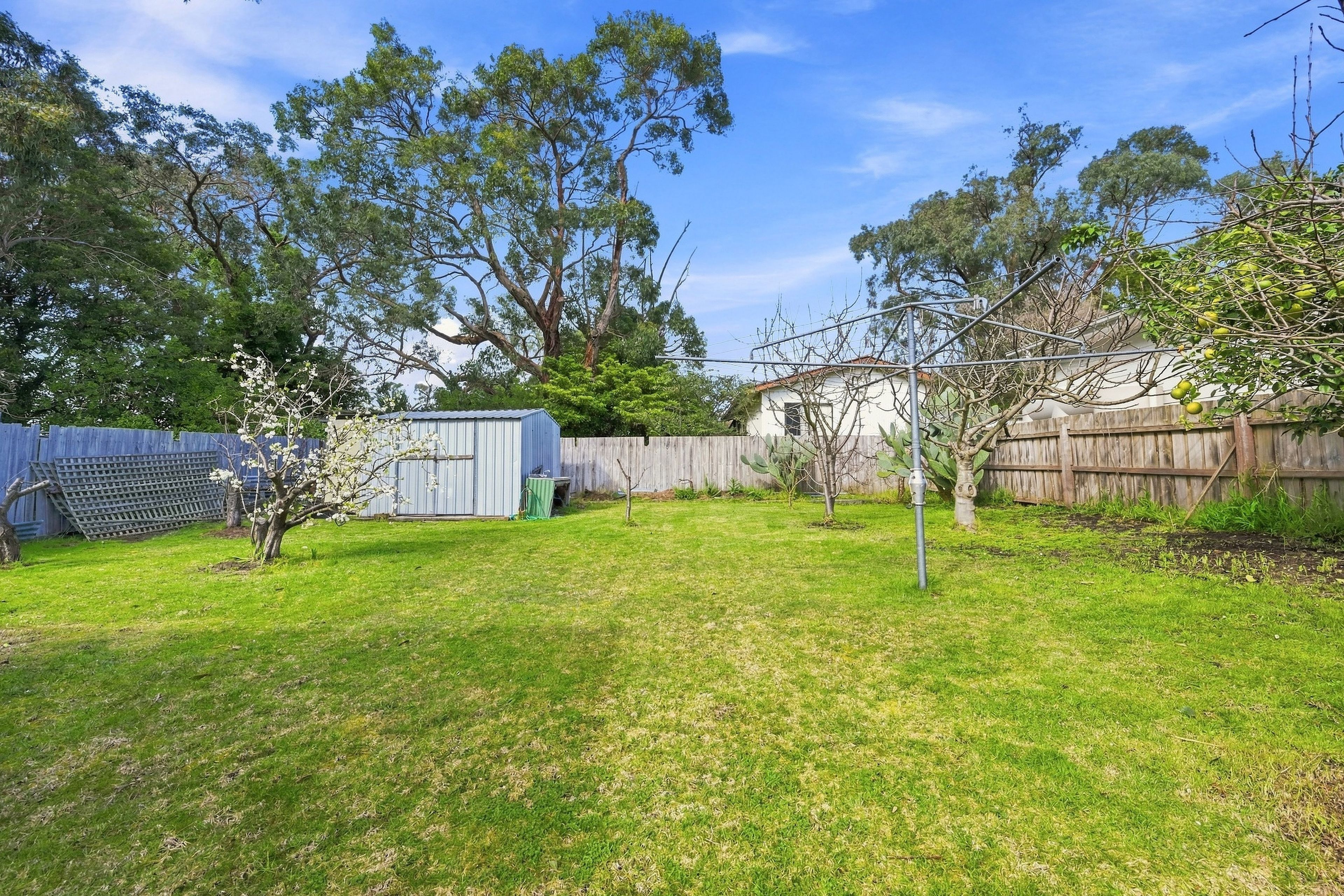 16 Inverloch Parade — photo 13 of 16