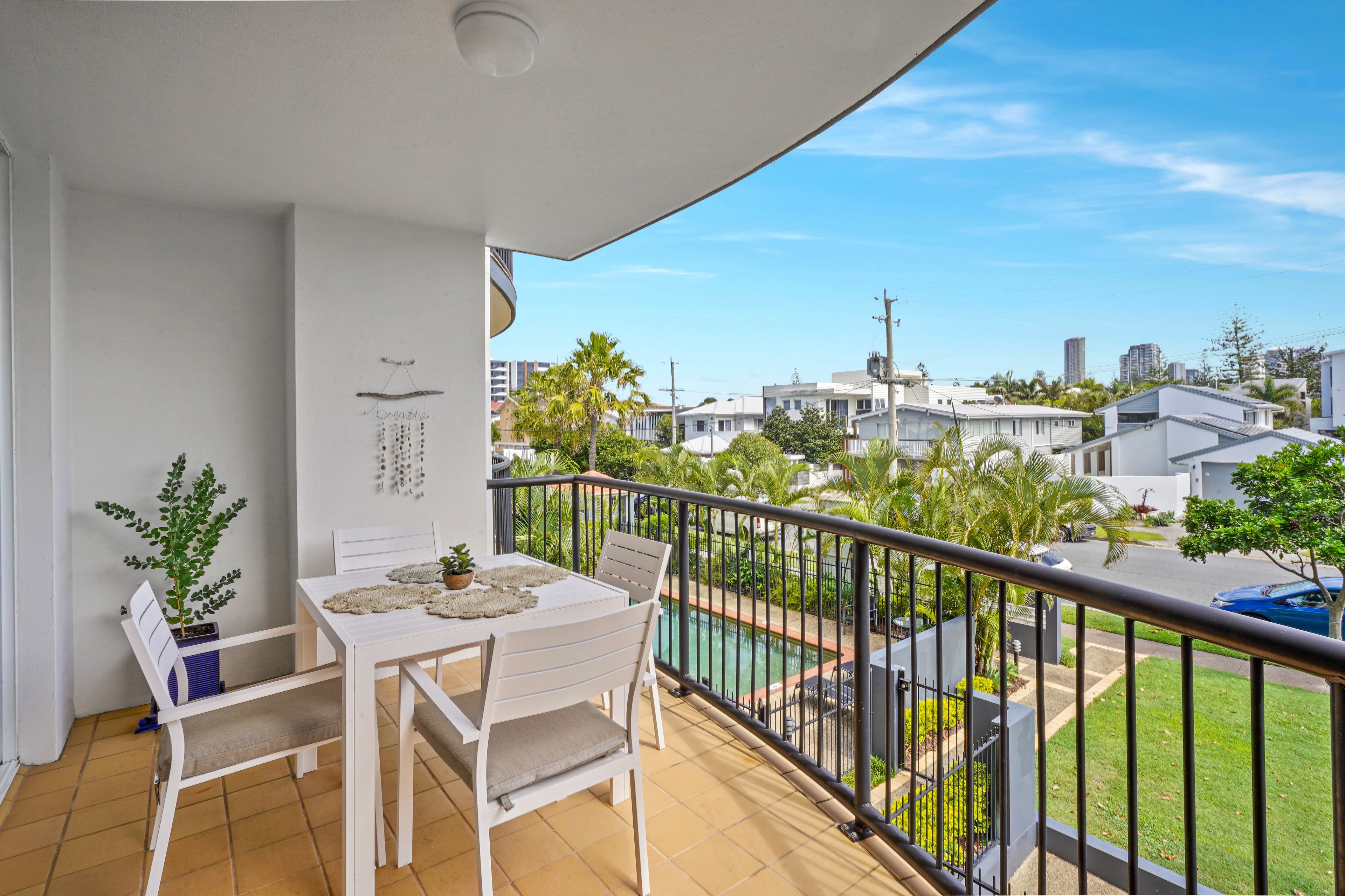 6/6 Venice Street, Mermaid Beach, QLD 4218