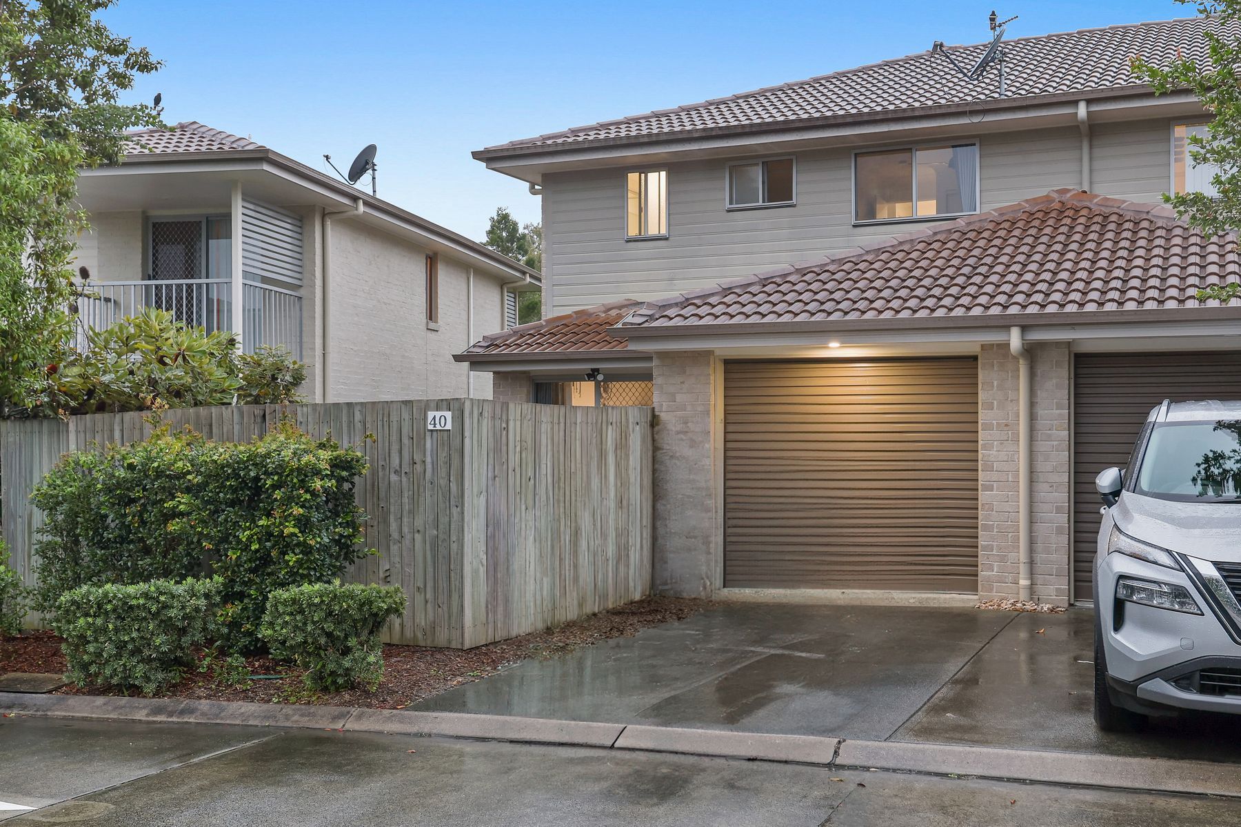 40/30 Carmarthen Circuit — photo from Ray White Pacific Pines
