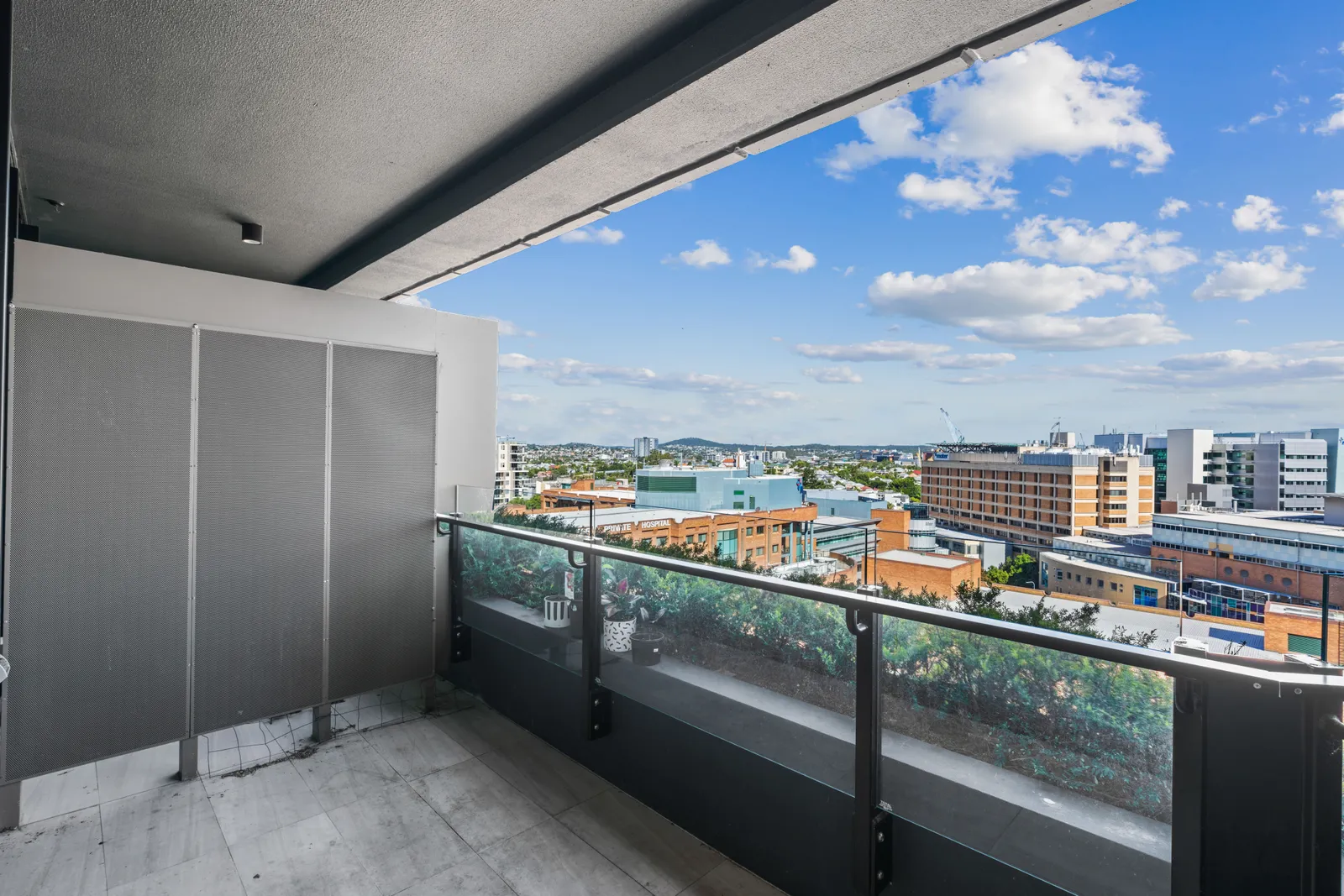 1111/9 Christie Street, South Brisbane