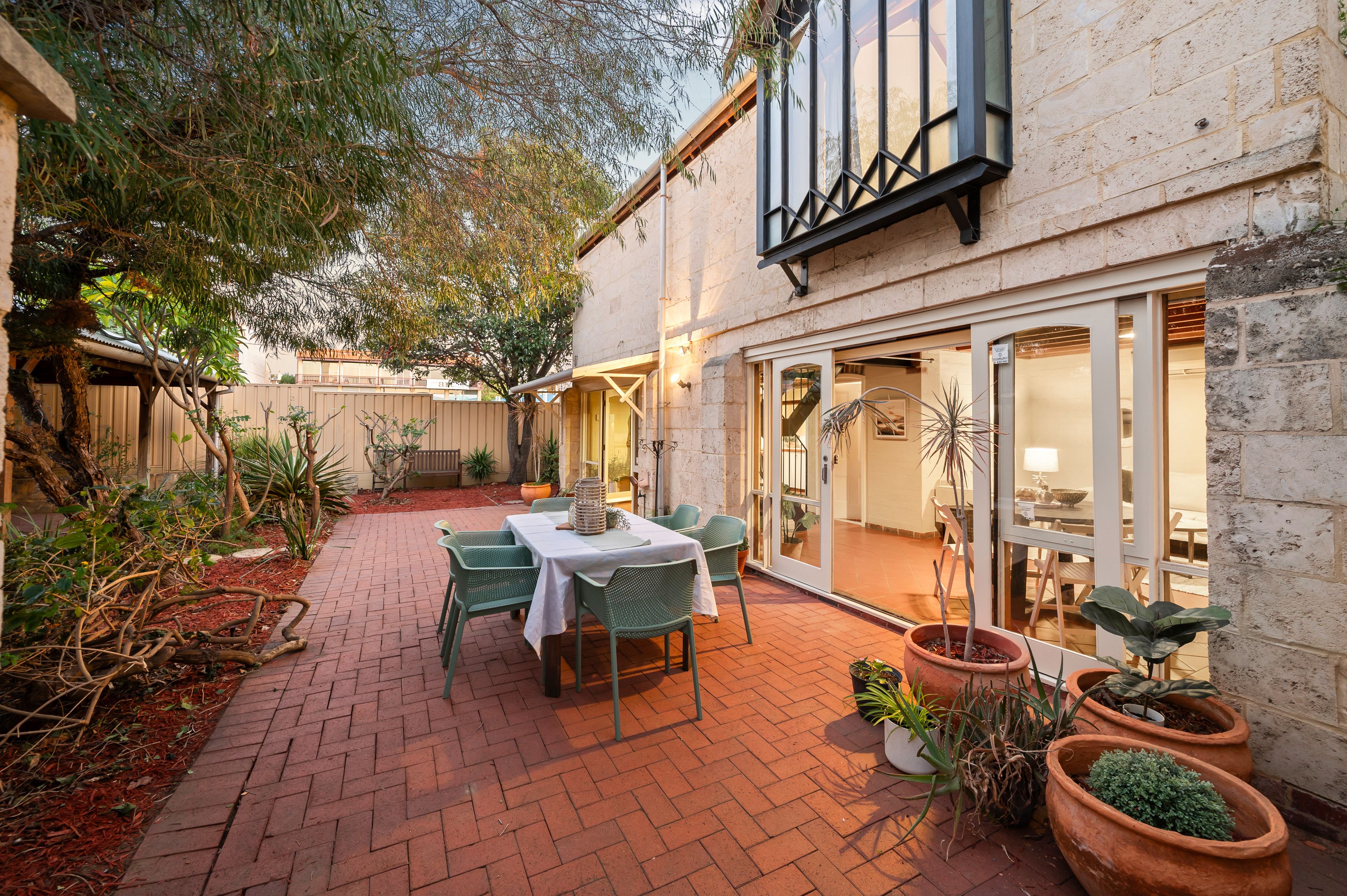 27C Ellen Street, Fremantle, WA 6160