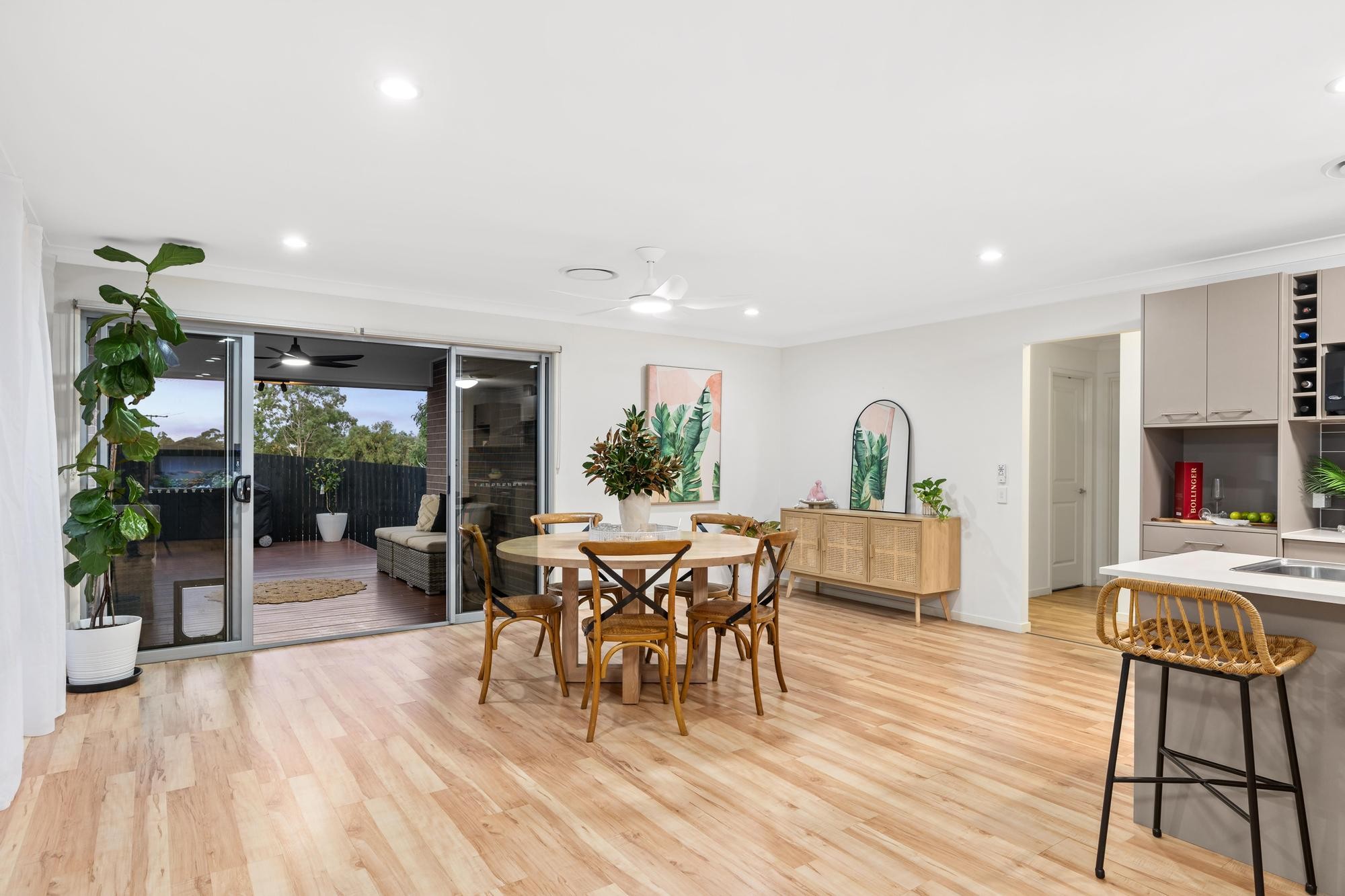 14 Domatia Street, Heathwood, QLD 4110