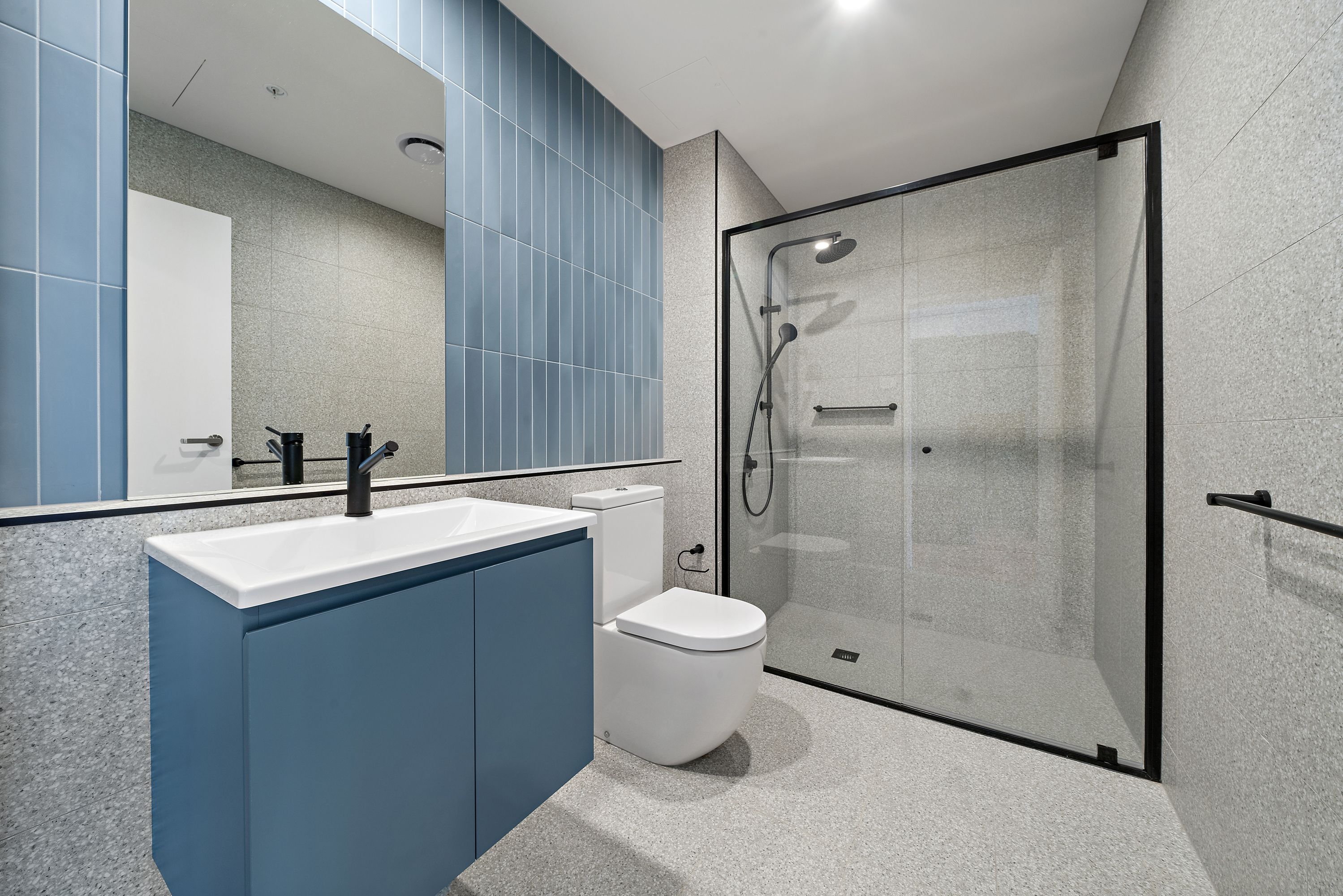 410/39 Braybrook Street — photo 6 of 10