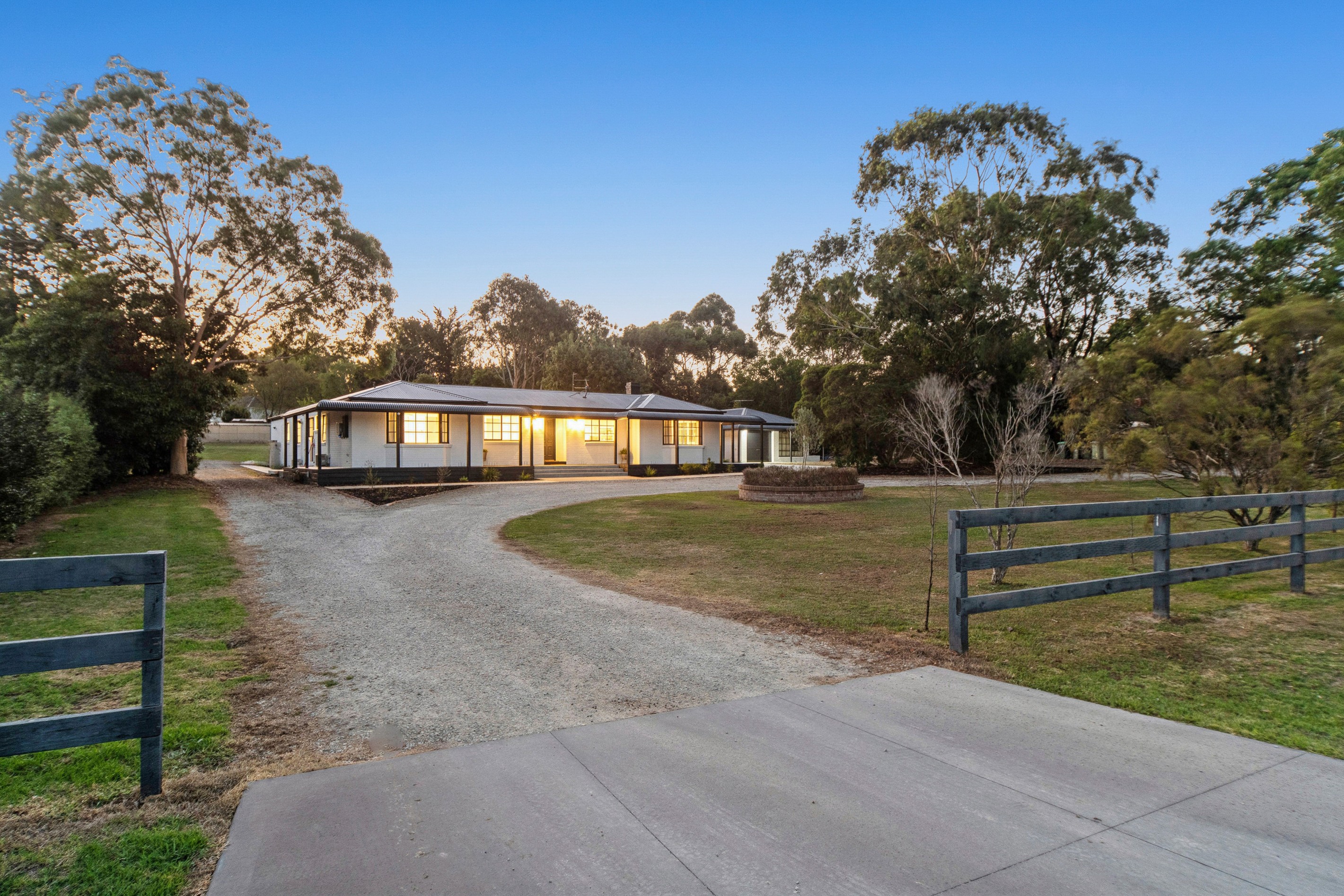 7 Inverness Court, Somerville, VIC 3912