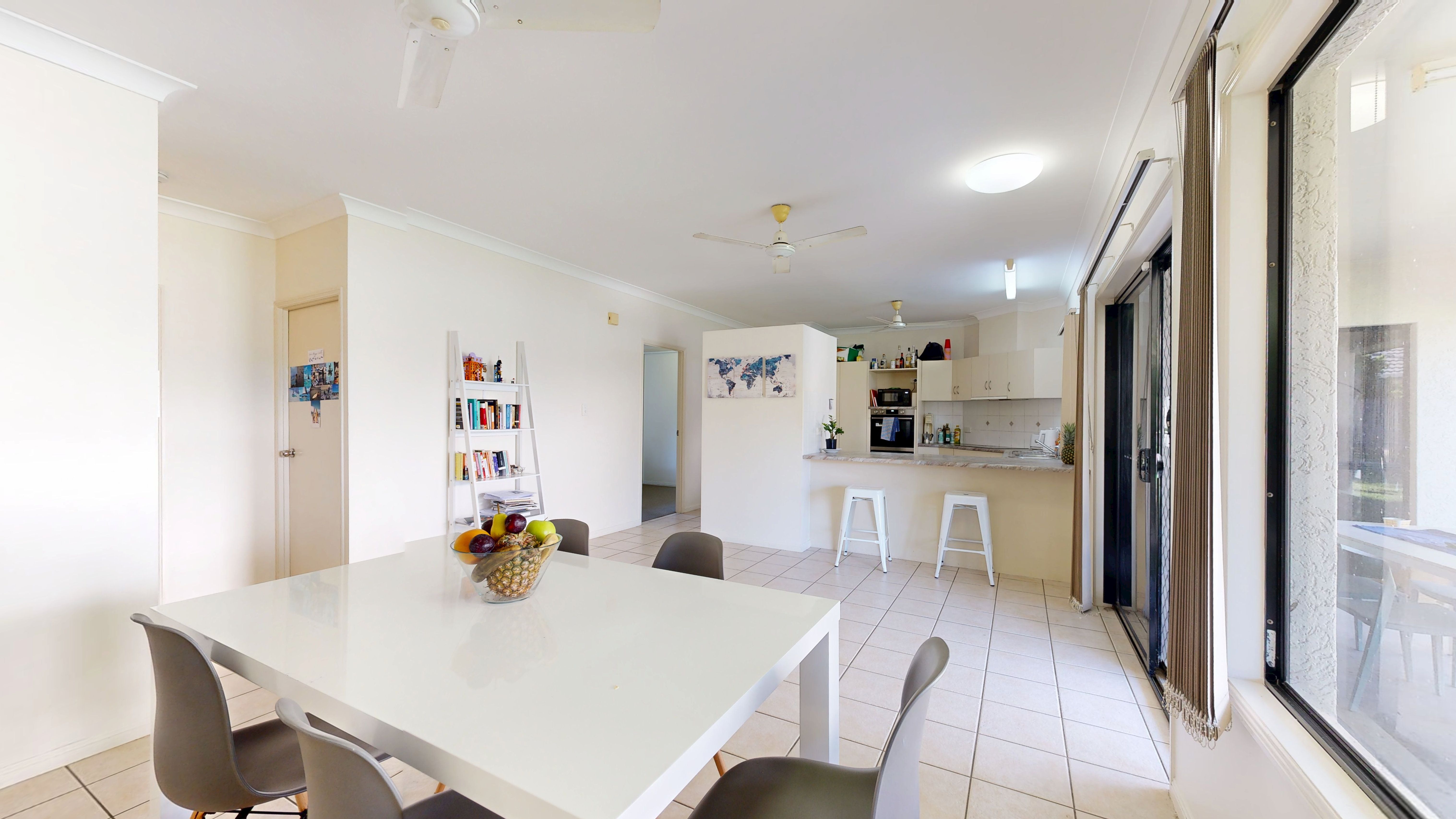 47 Regatta Crescent — photo 11 of 18