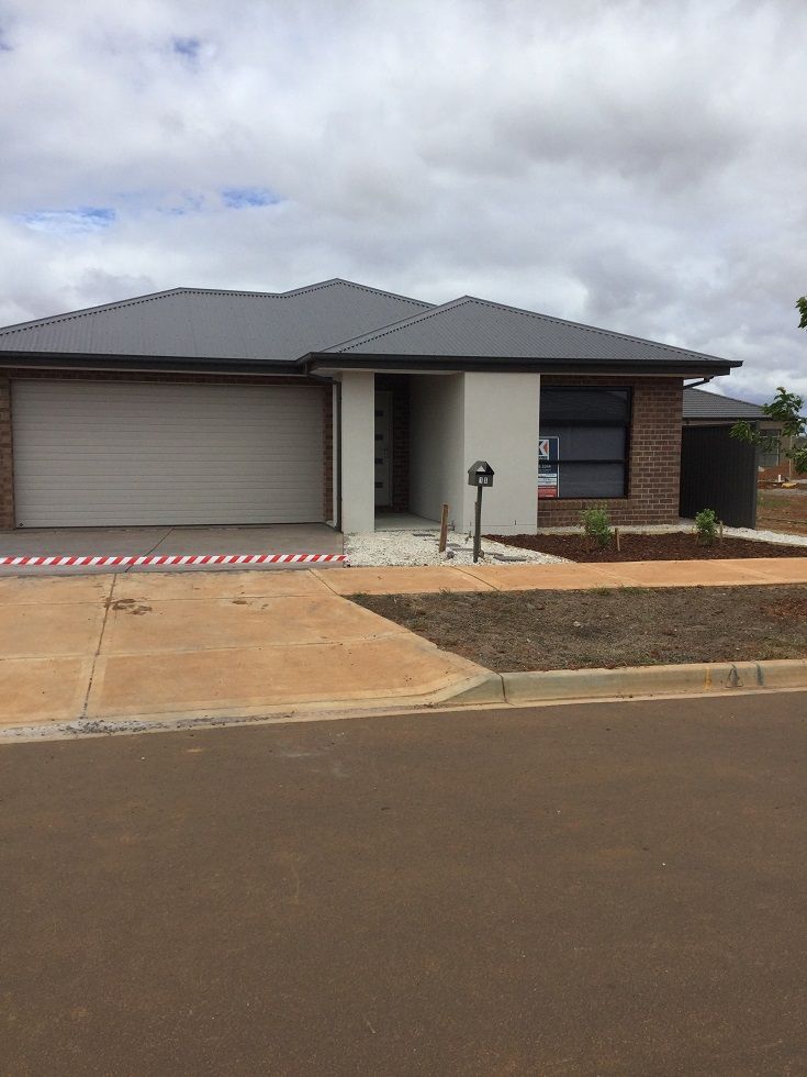 15 Monaco Grove, Melton South, VIC 3338