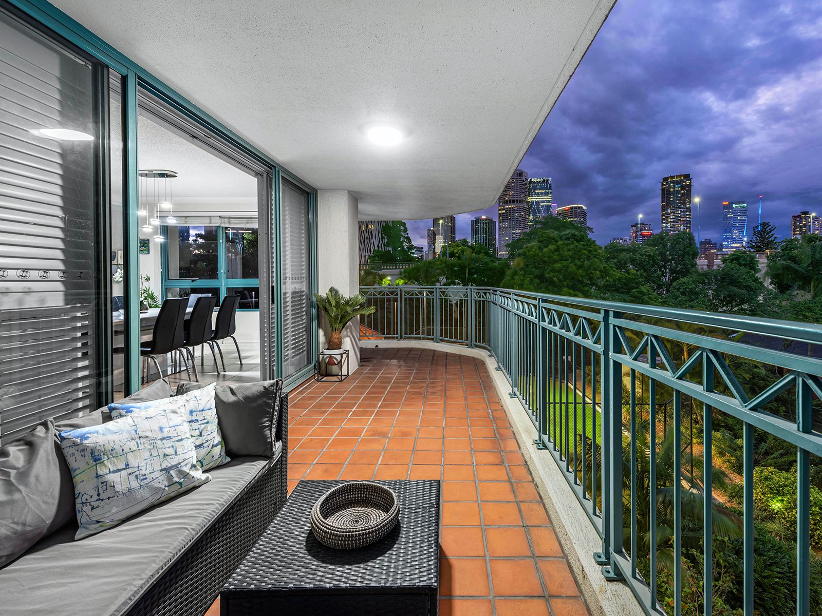 11/1 Goodwin Street, Kangaroo Point, QLD 4169