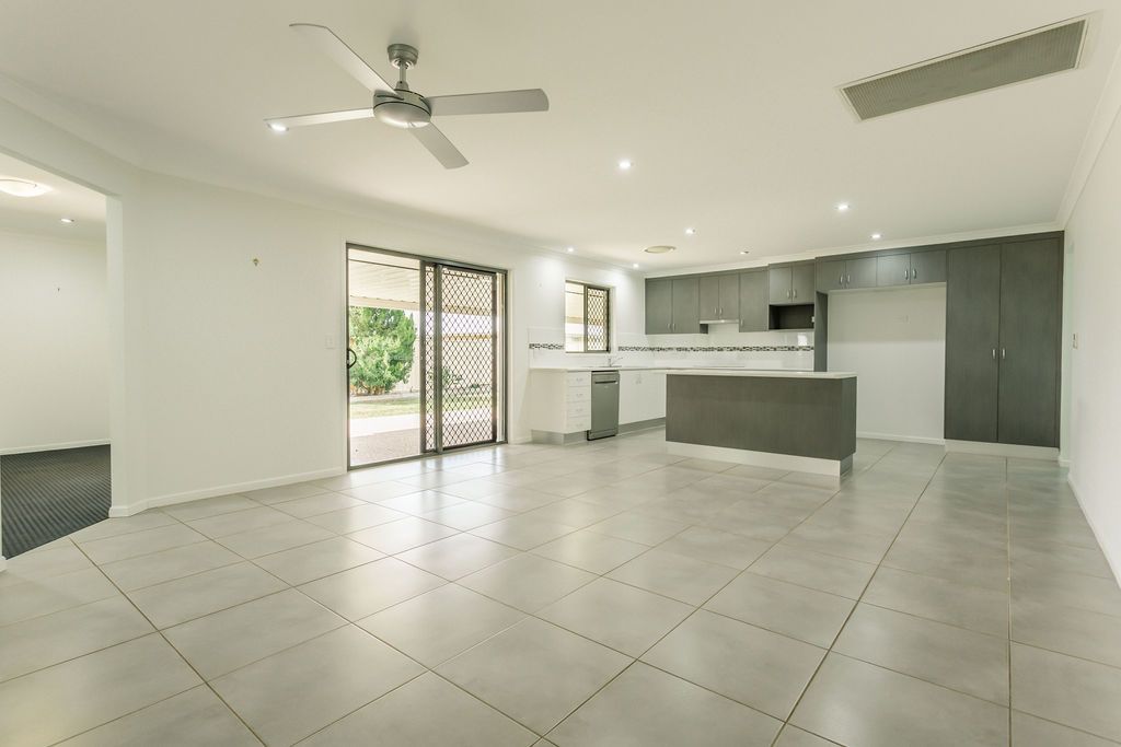 6 Parkway Street, Emerald, QLD 4720