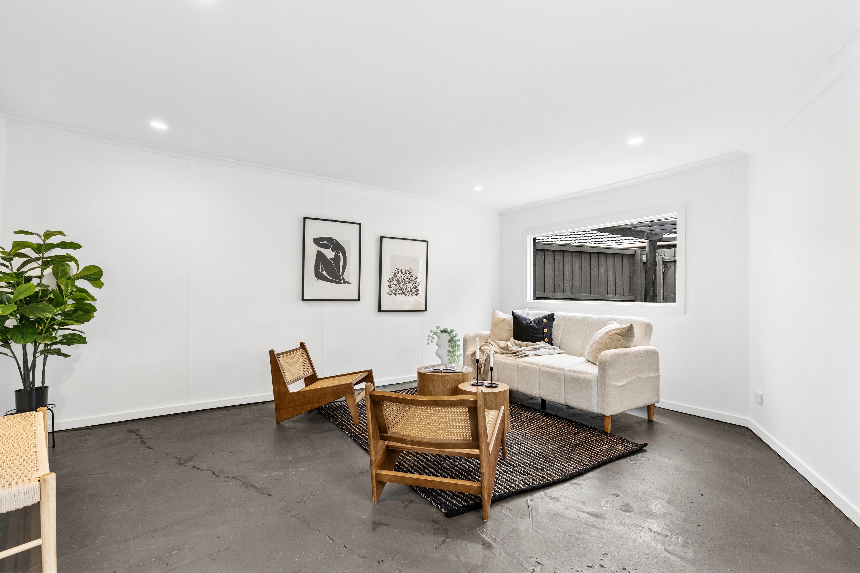 39 Talpa Crescent — photo 5 of 12