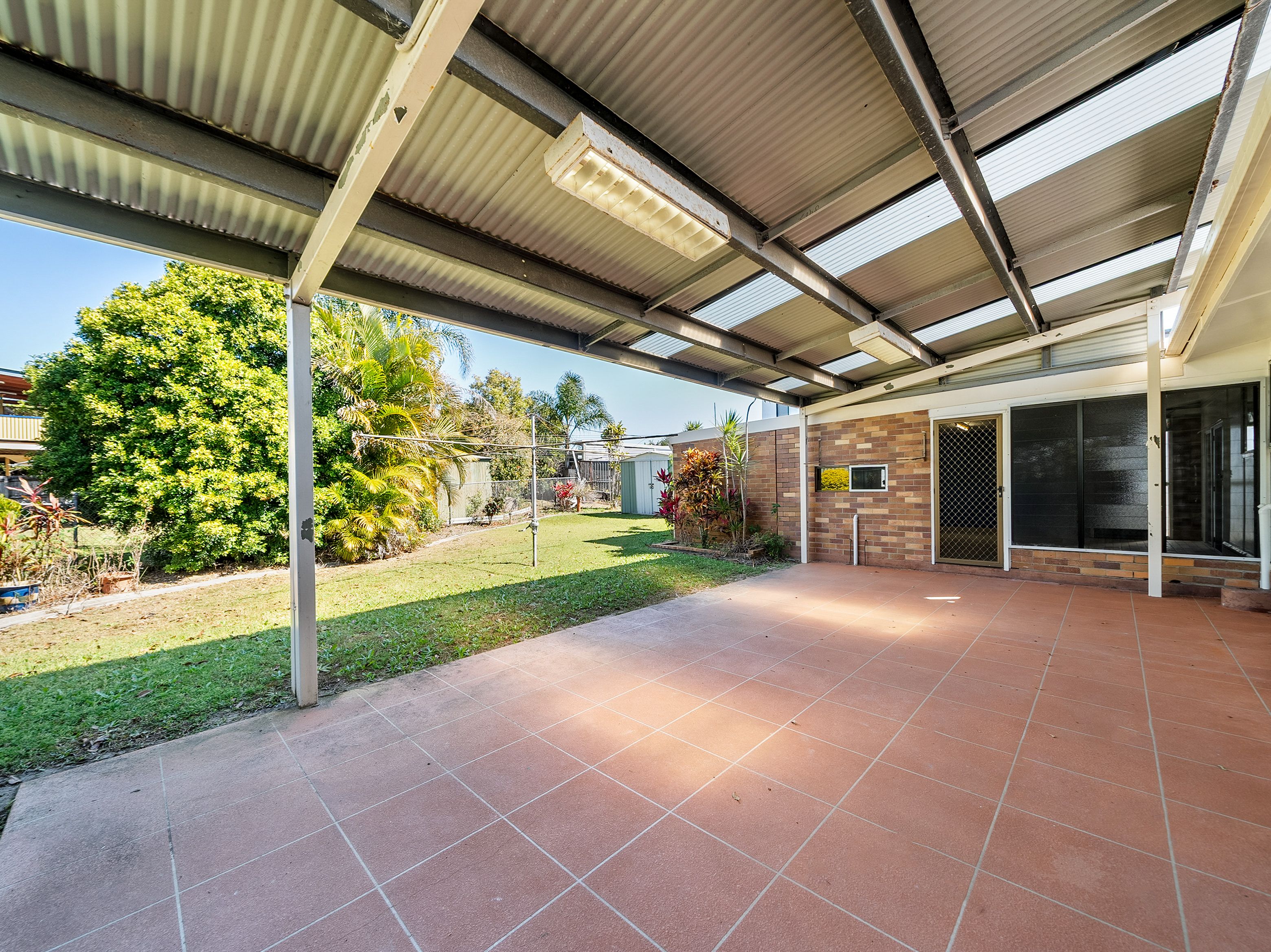 133 Macdonnell Road — photo 4 of 22
