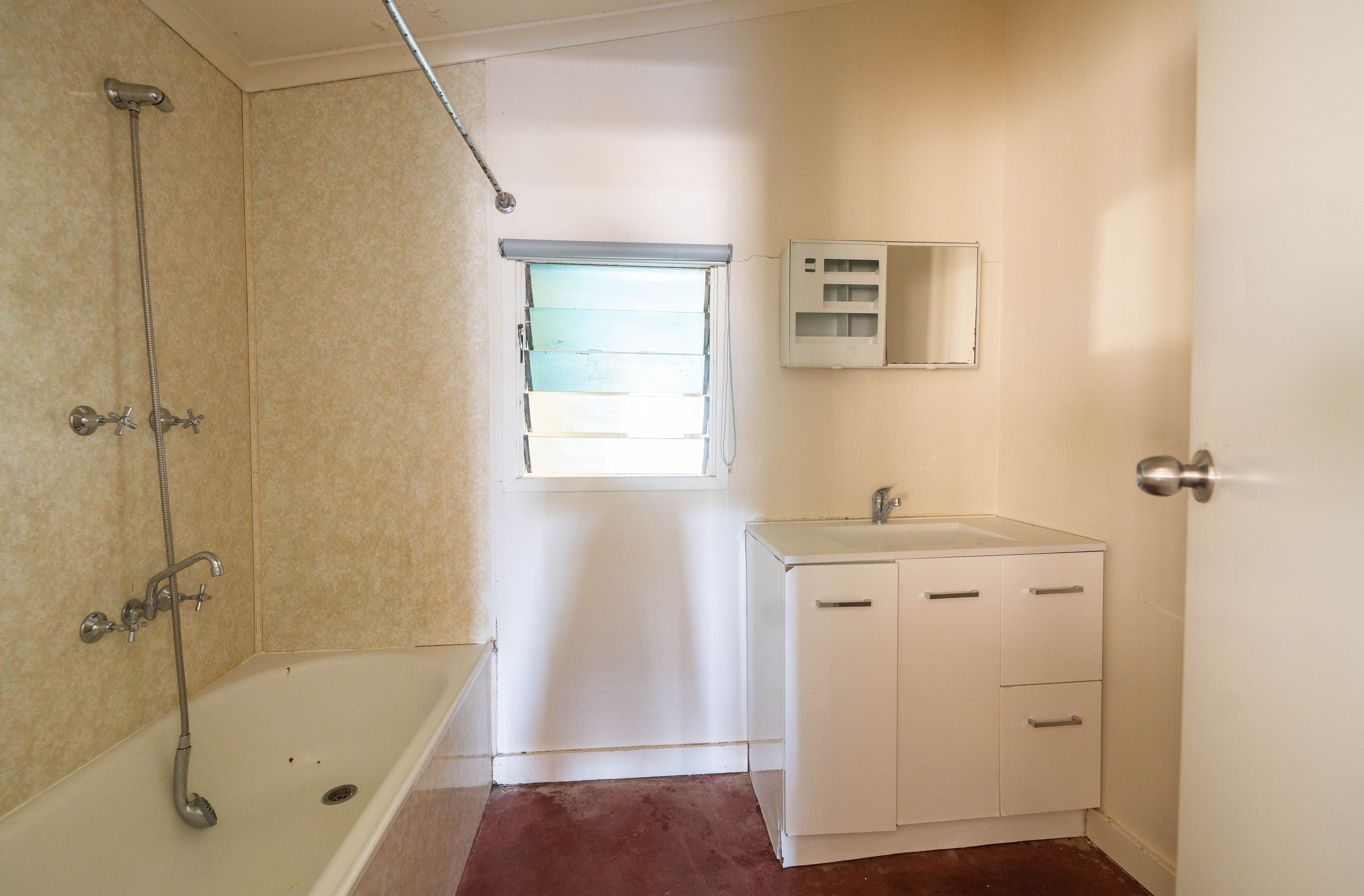 46 Ooma Street — photo 12 of 14