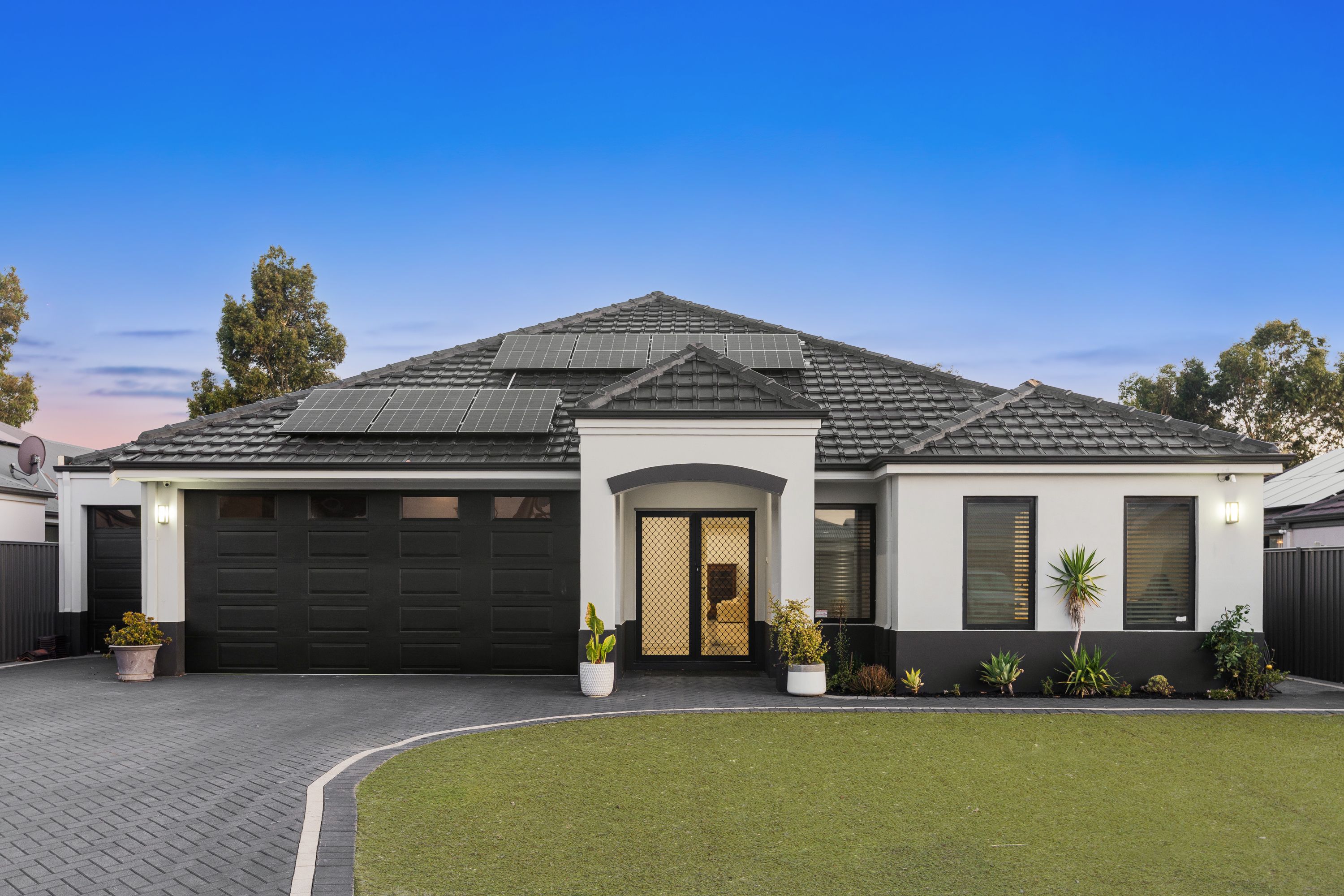 15 Stills Avenue, Harrisdale, WA 6112