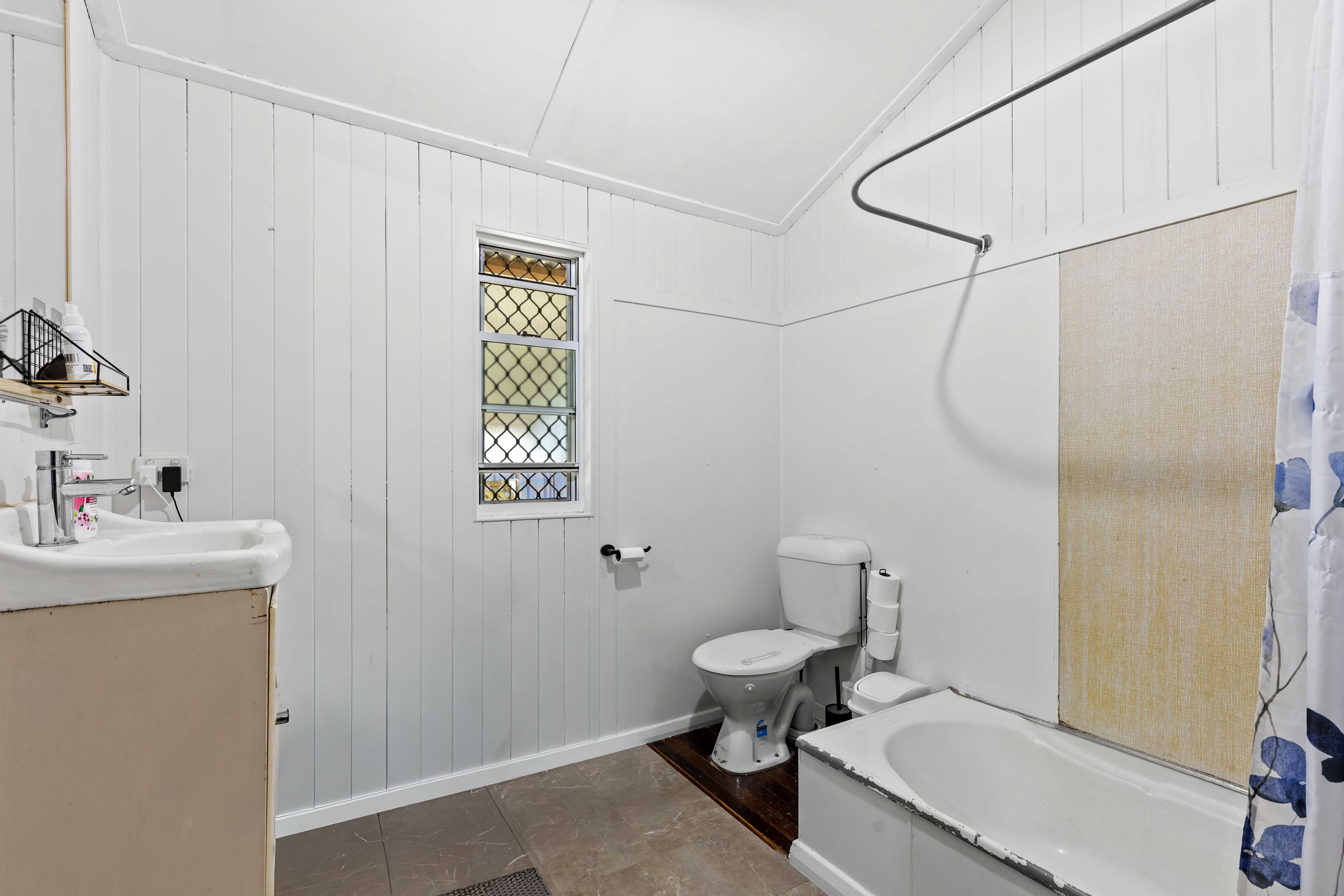 51 John Lane — photo 10 of 17