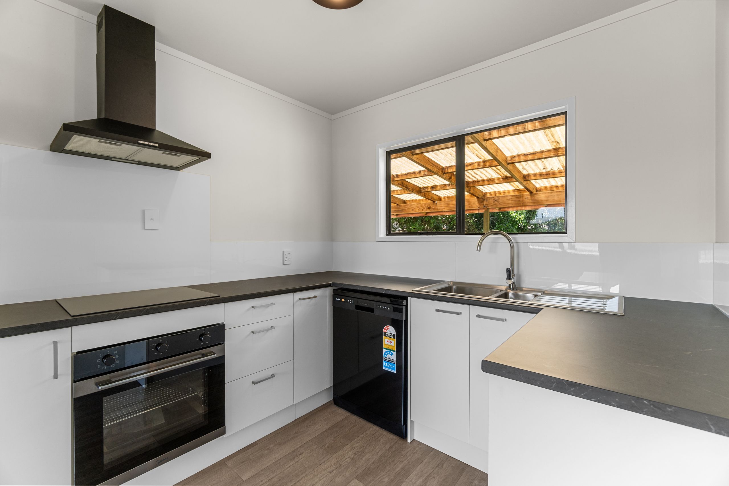 31 Grey Street, Kihikihi, Waipa District