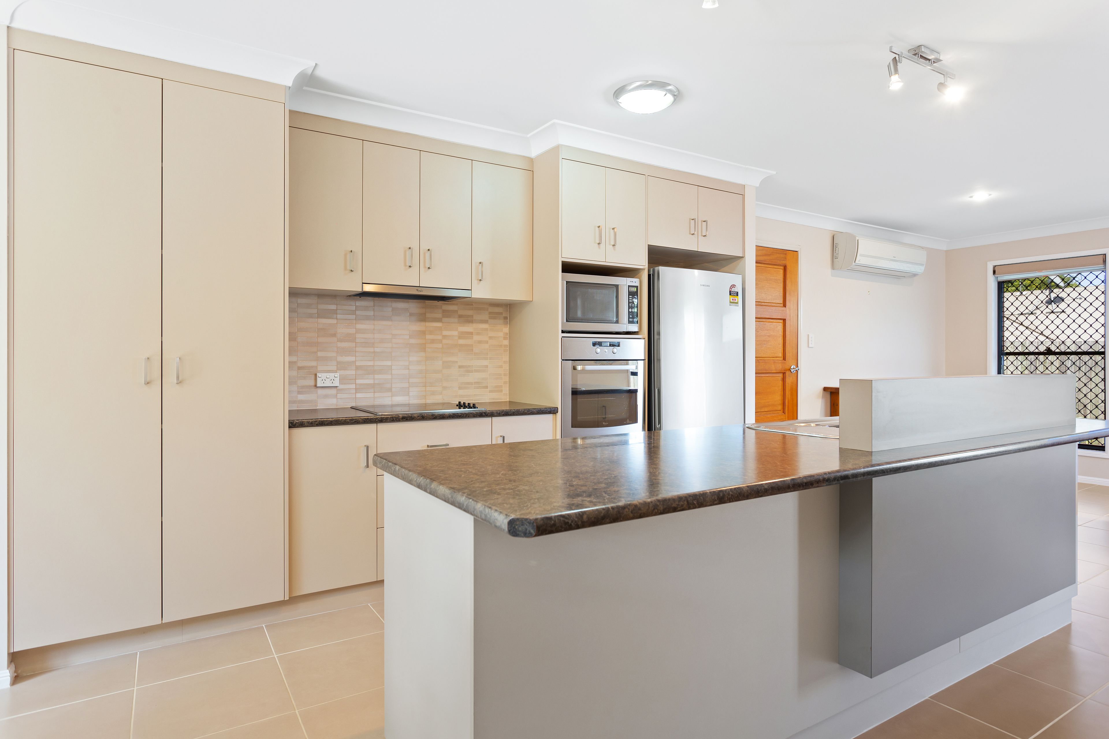 2/78 Long Street, Rangeville, QLD 4350